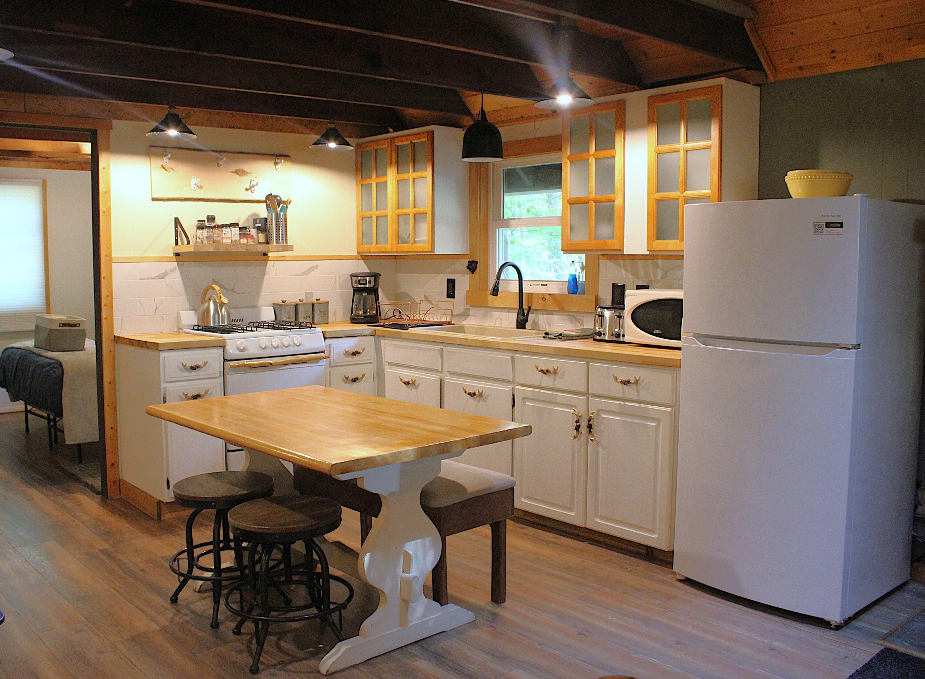 162 Ski Trail Property Photo 3