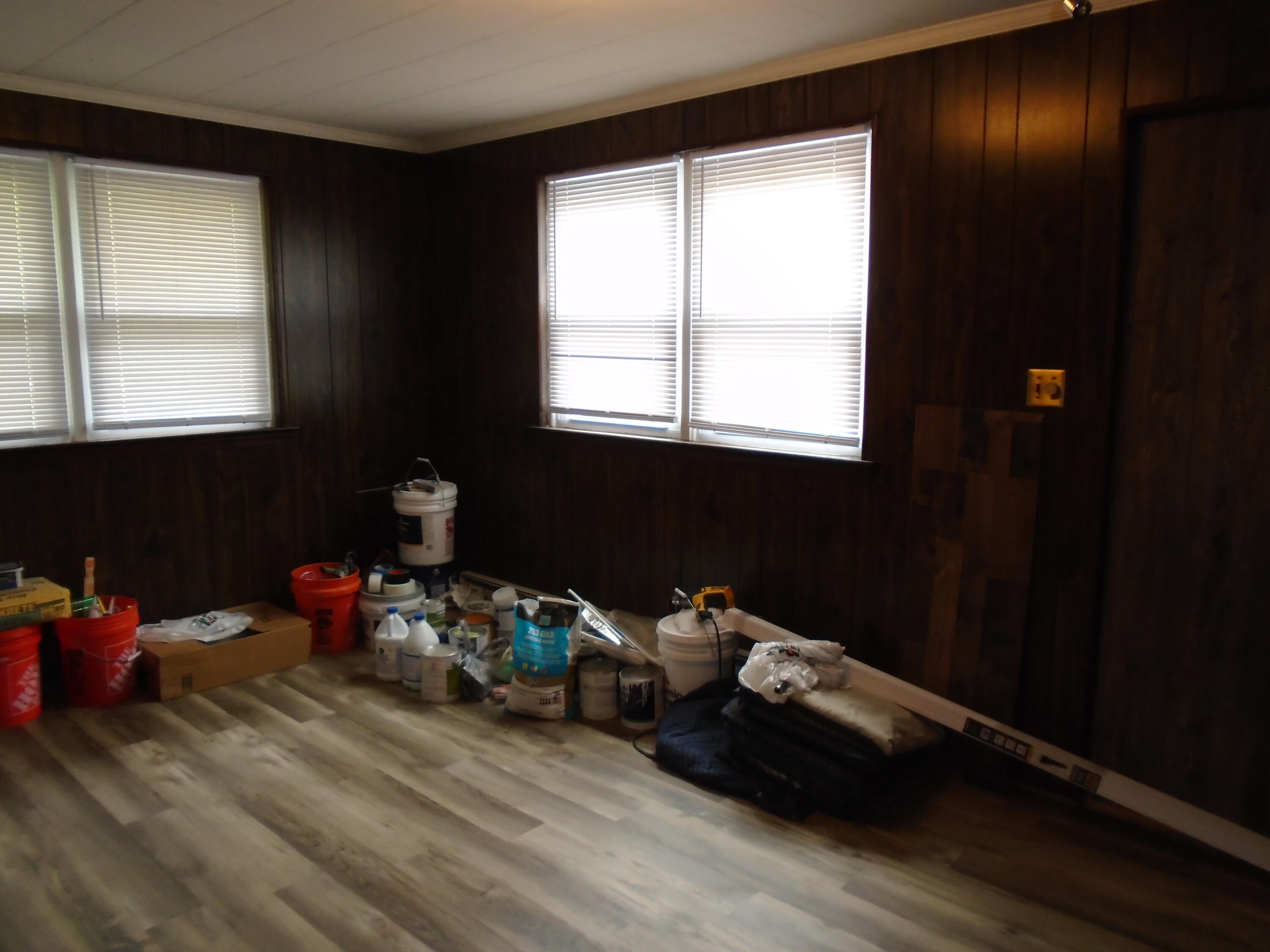 387 N Shore Drive Property Photo 26