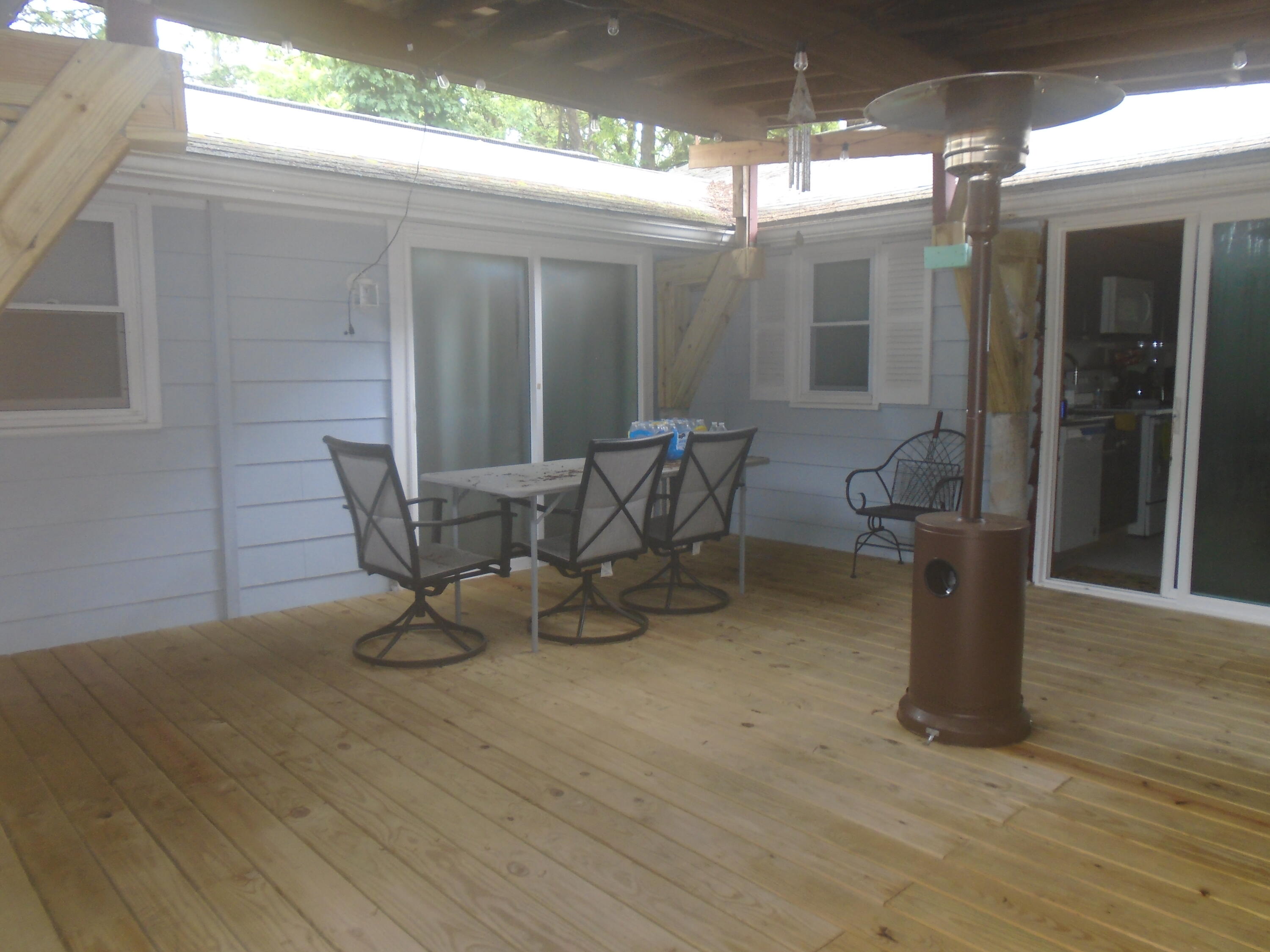 387 N Shore Drive Property Photo 29