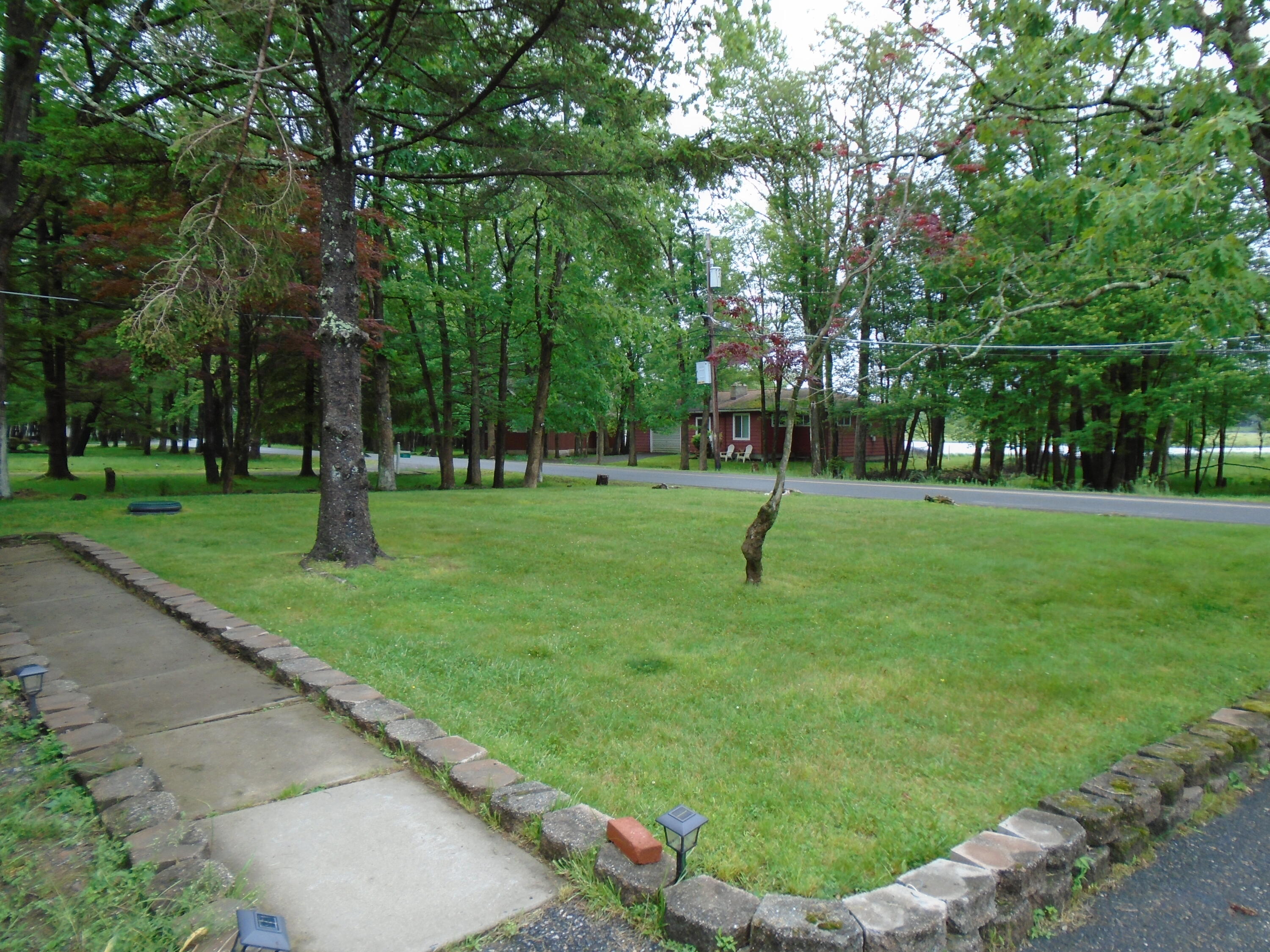 387 N Shore Drive Property Photo 37