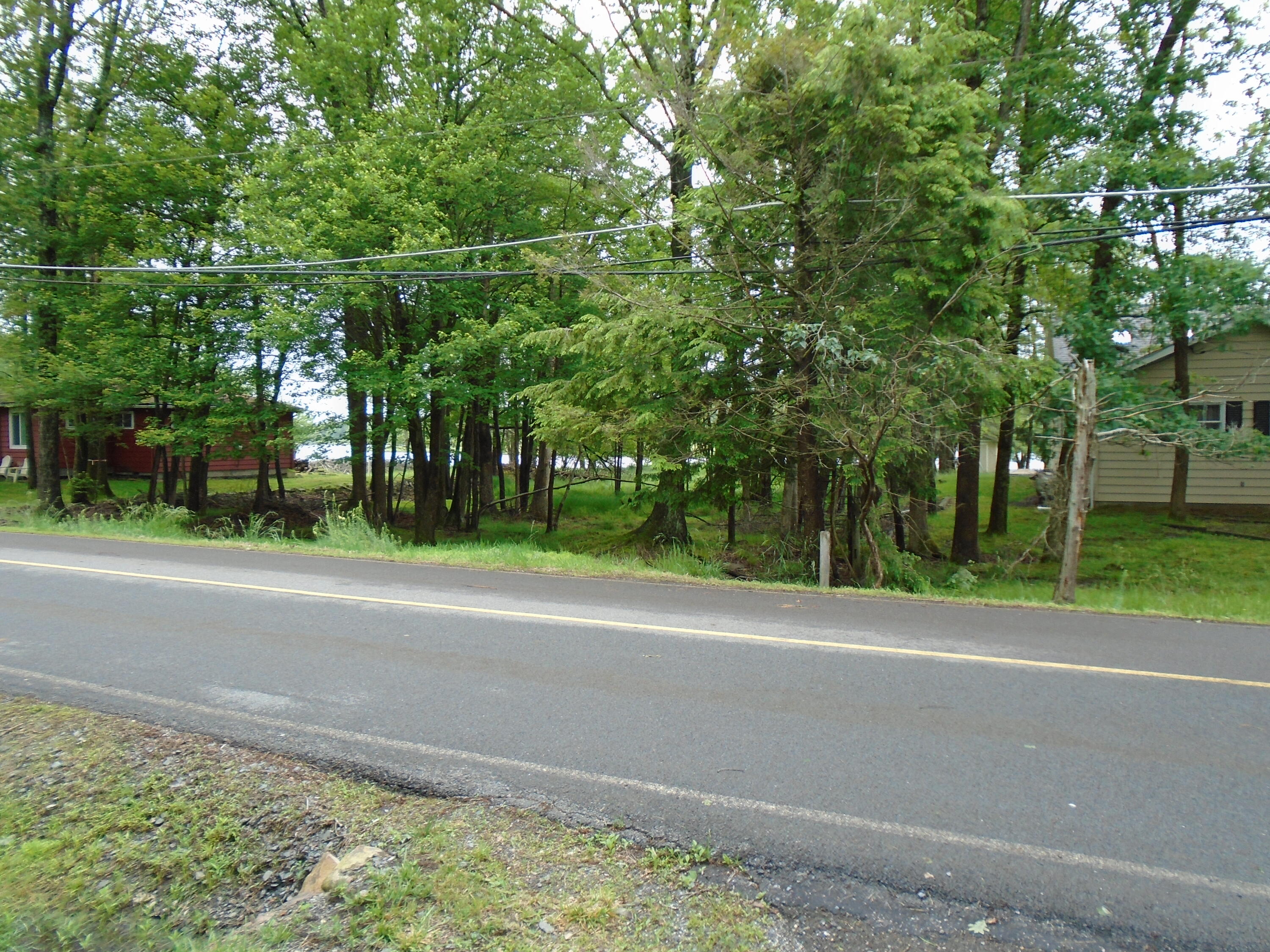 387 N Shore Drive Property Photo 39