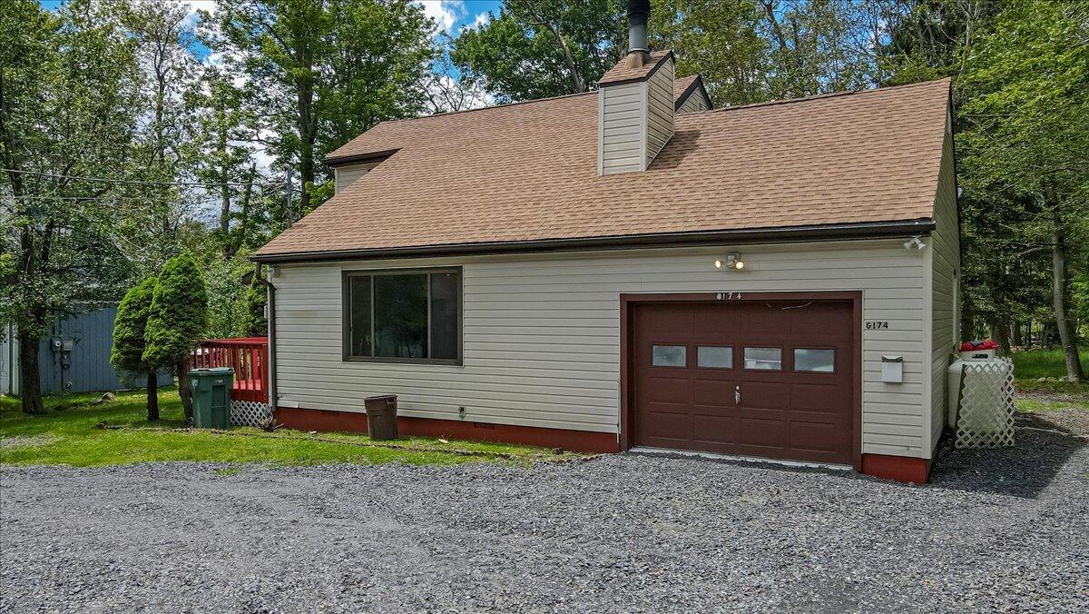 7198 Rimrock Drive Property Photo 5