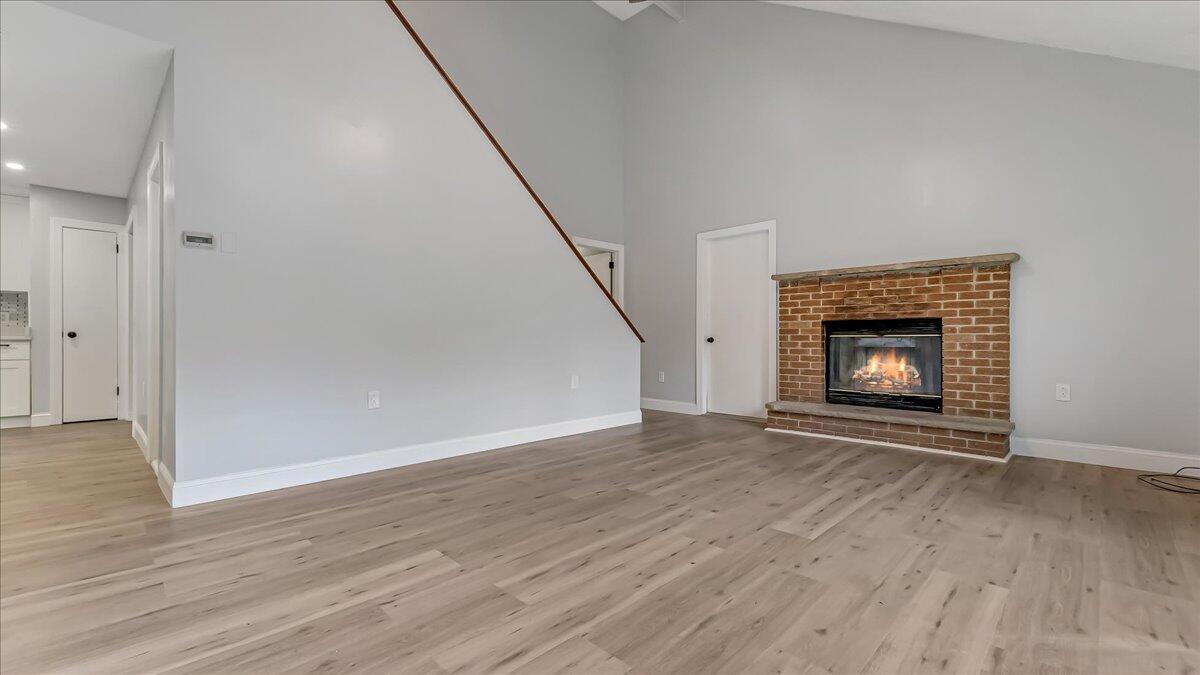 7198 Rimrock Drive Property Photo 11