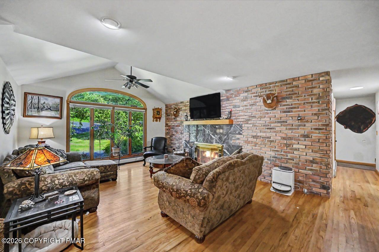 236 Secor Ave Street Property Photo 22