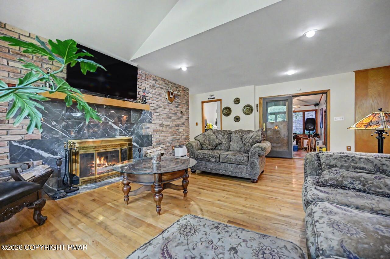 236 Secor Ave Street Property Photo 26