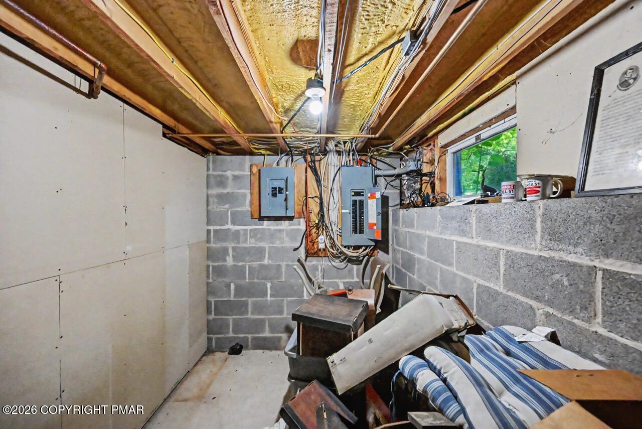 236 Secor Ave Street Property Photo 61