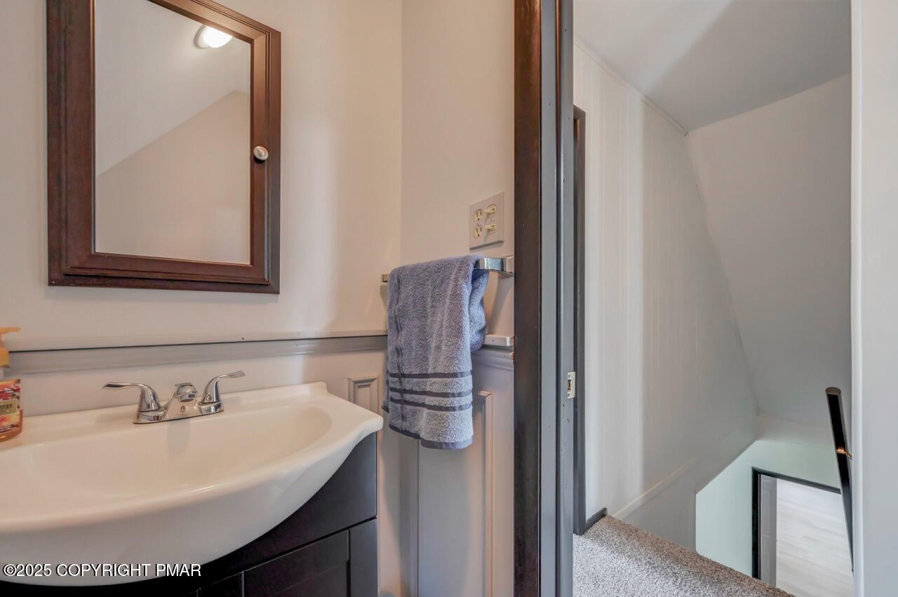 187 Ash Drive Property Photo 41