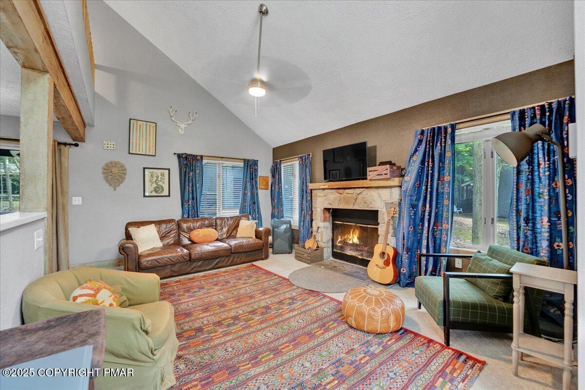 95 Telemark Property Photo 7