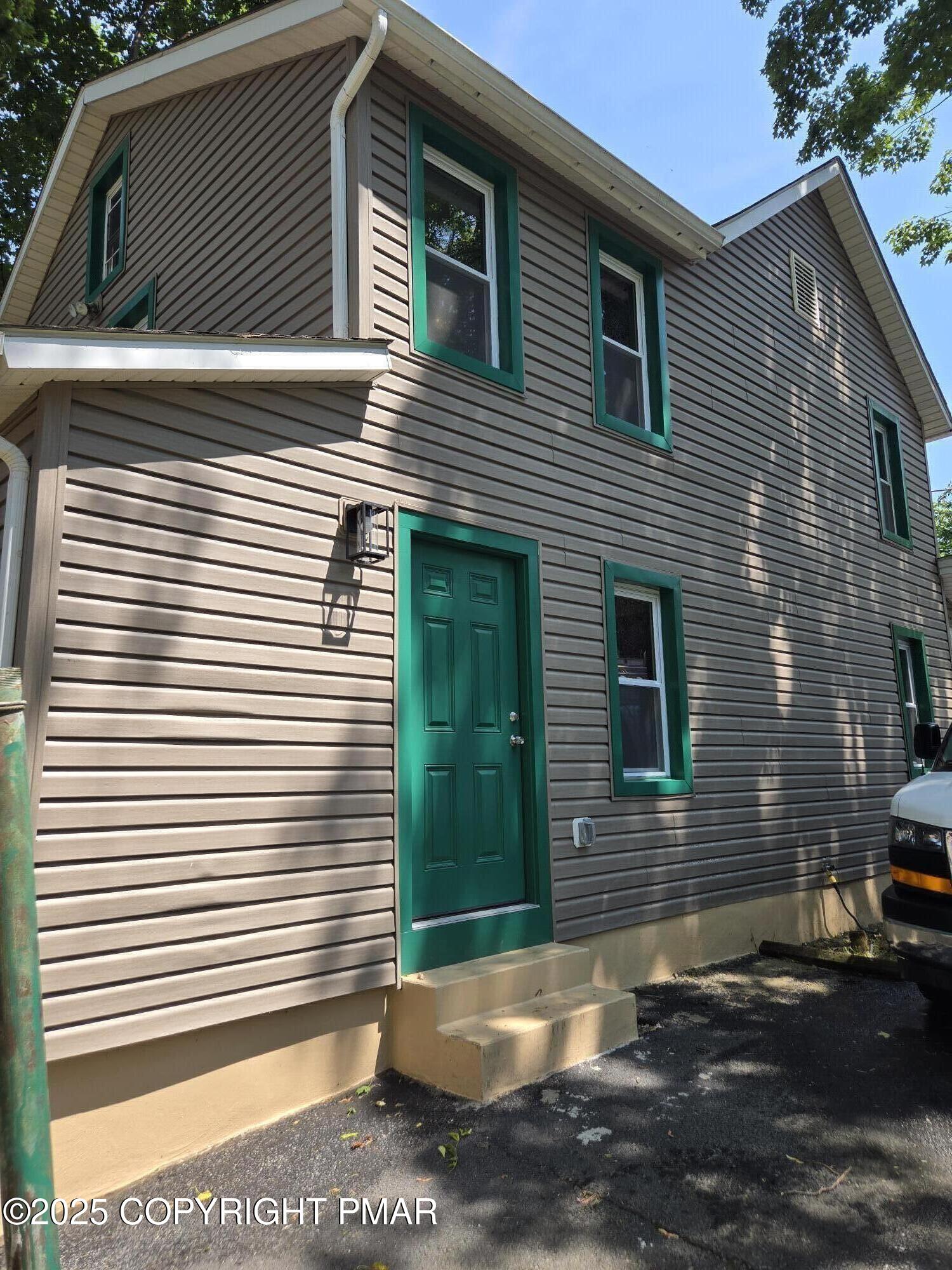197 Meyers Street Property Photo 2