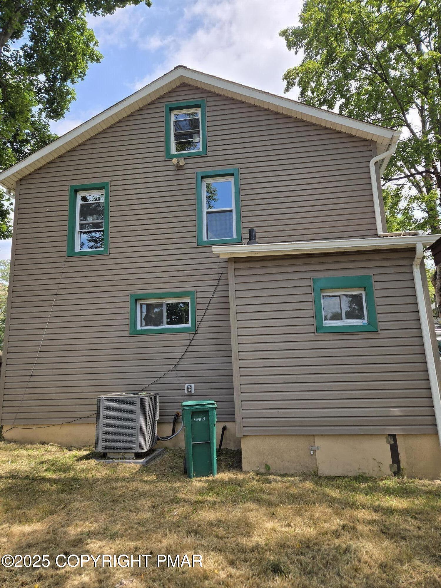 197 Meyers Street Property Photo 11