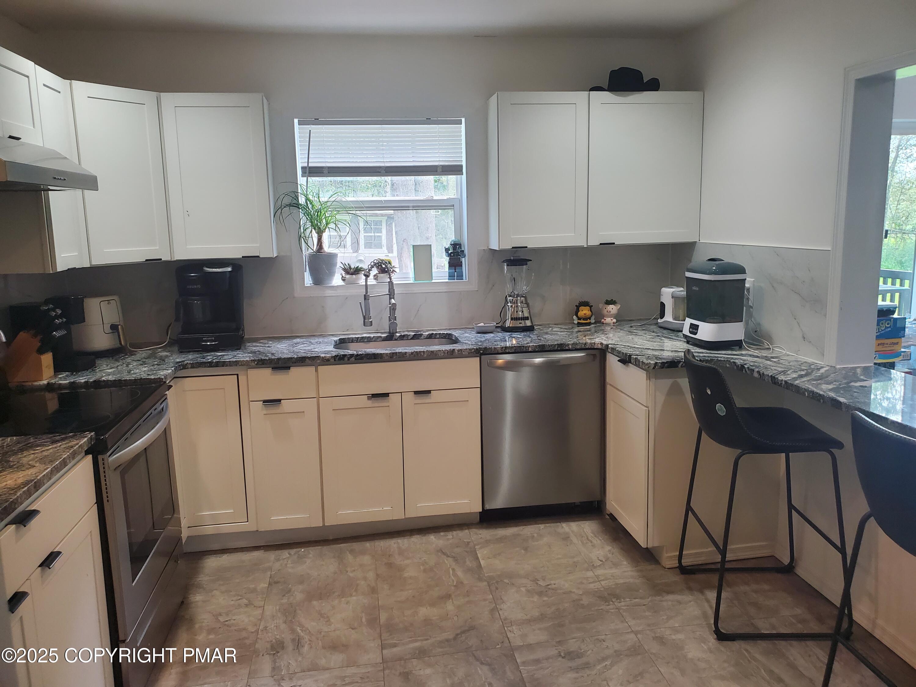 9268 Horn Owl Lane Property Photo 11