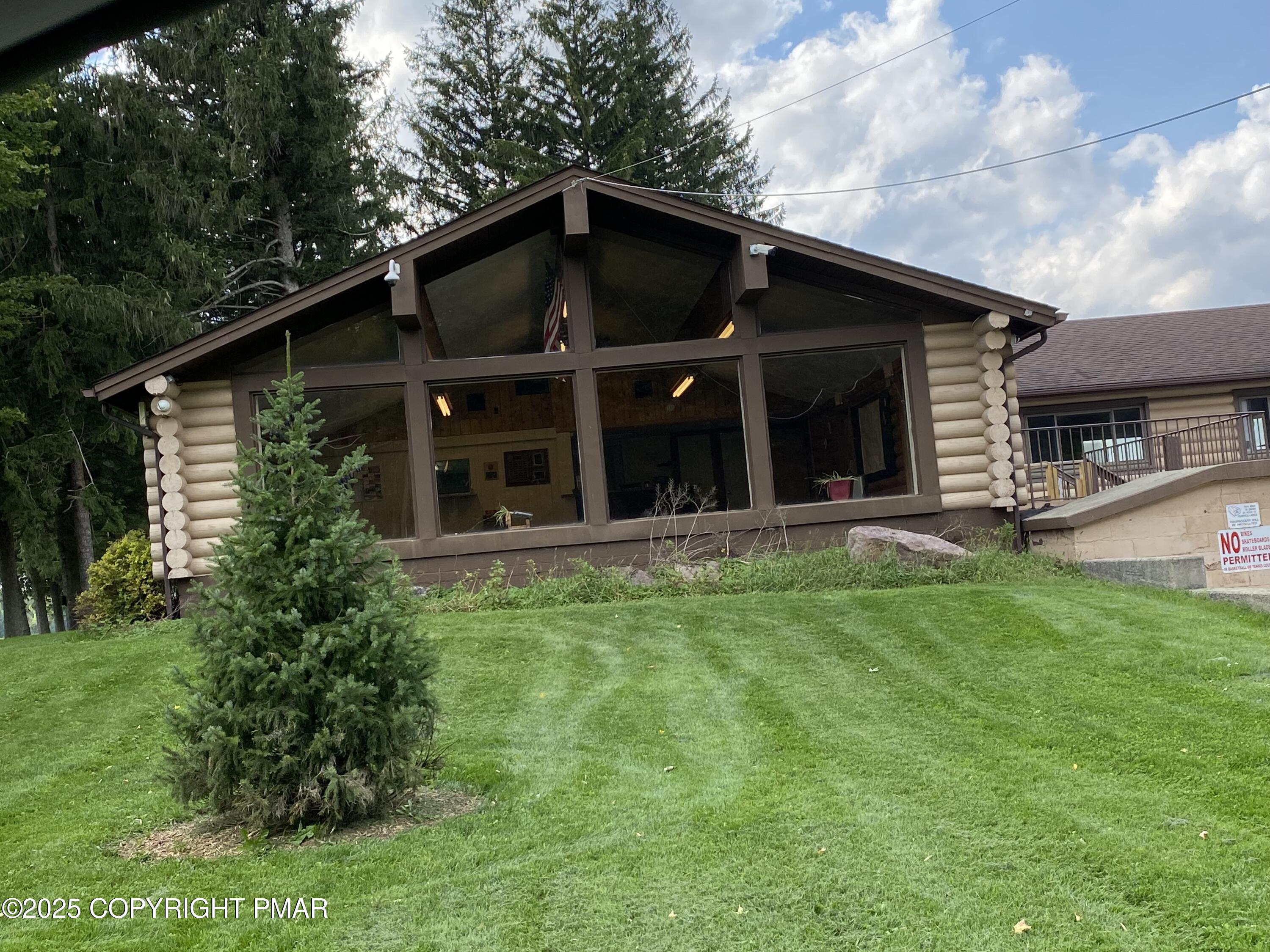 98 E Old Stage Road Property Photo 6