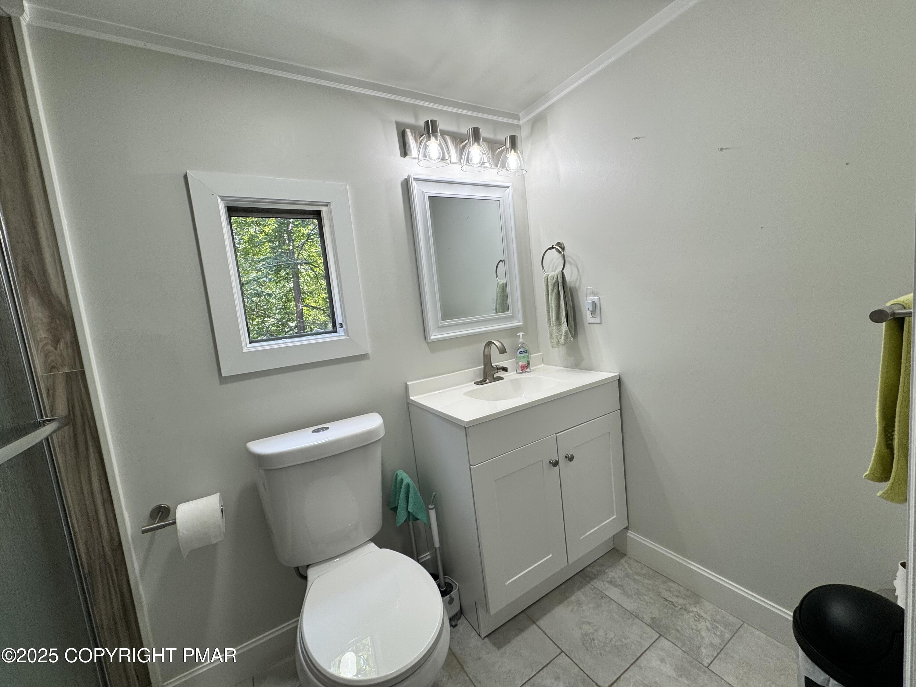 140 Green Mountain Drive Property Photo 10
