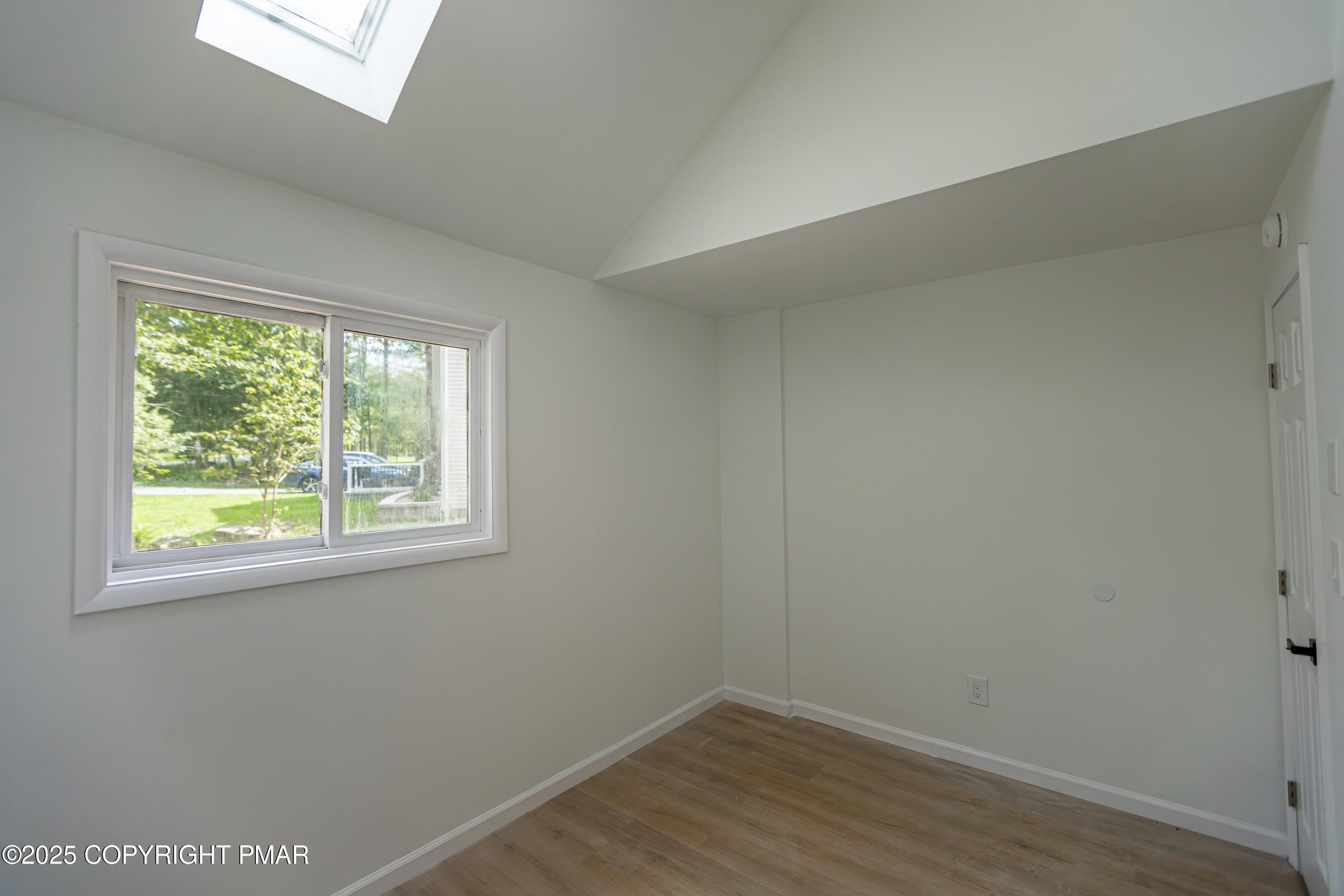 3084 Briarwood Drive Property Photo 12