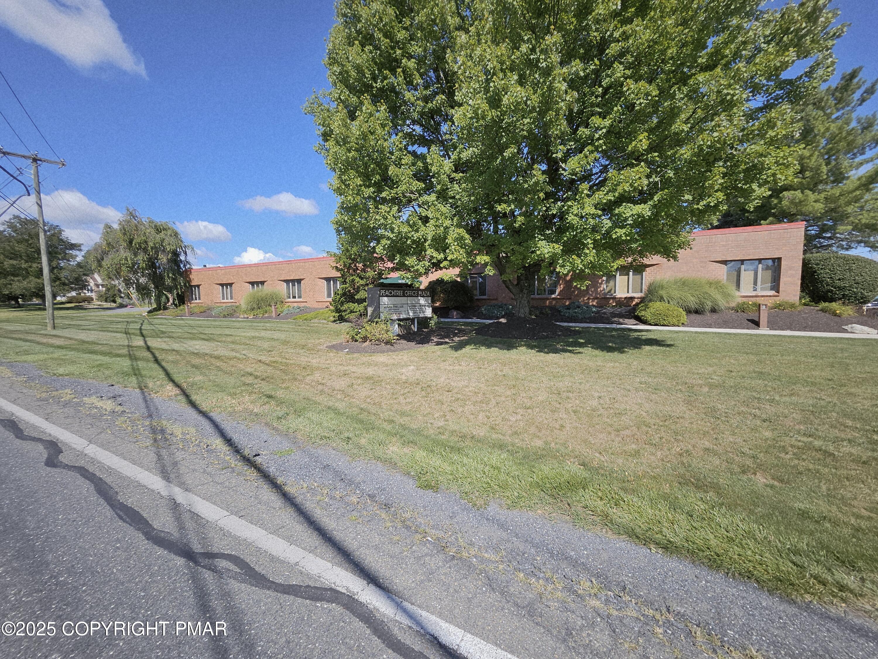 1815 Schadt Avenue Property Photo 6