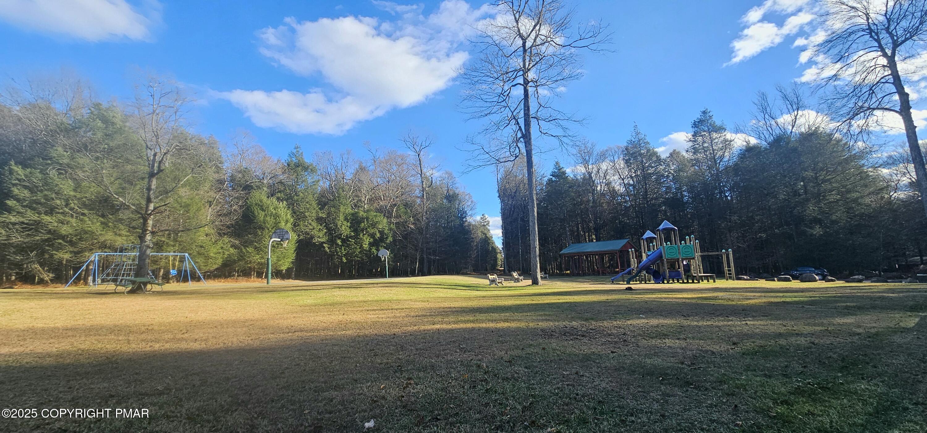 8 Fawn Grove Drive Property Photo 19