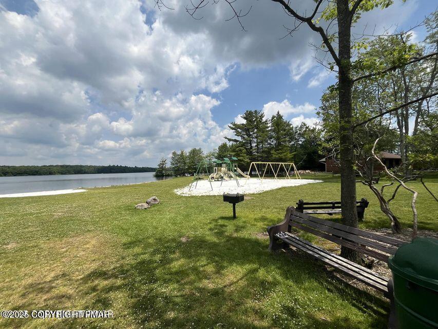 Lot 1014 Chickadee Dr 1014 Drive Property Photo 5