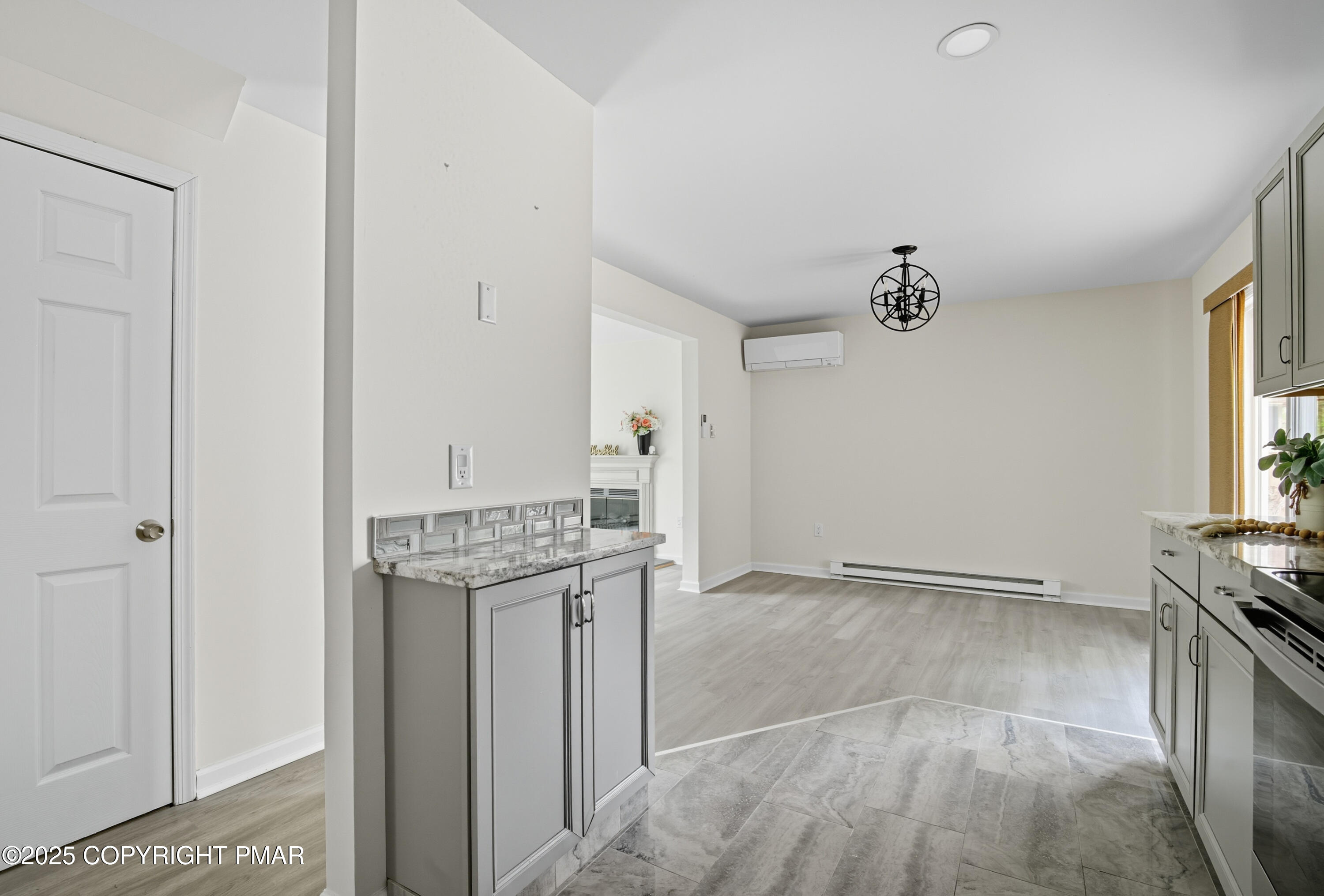 2554 Waterfront Drive Property Photo 14