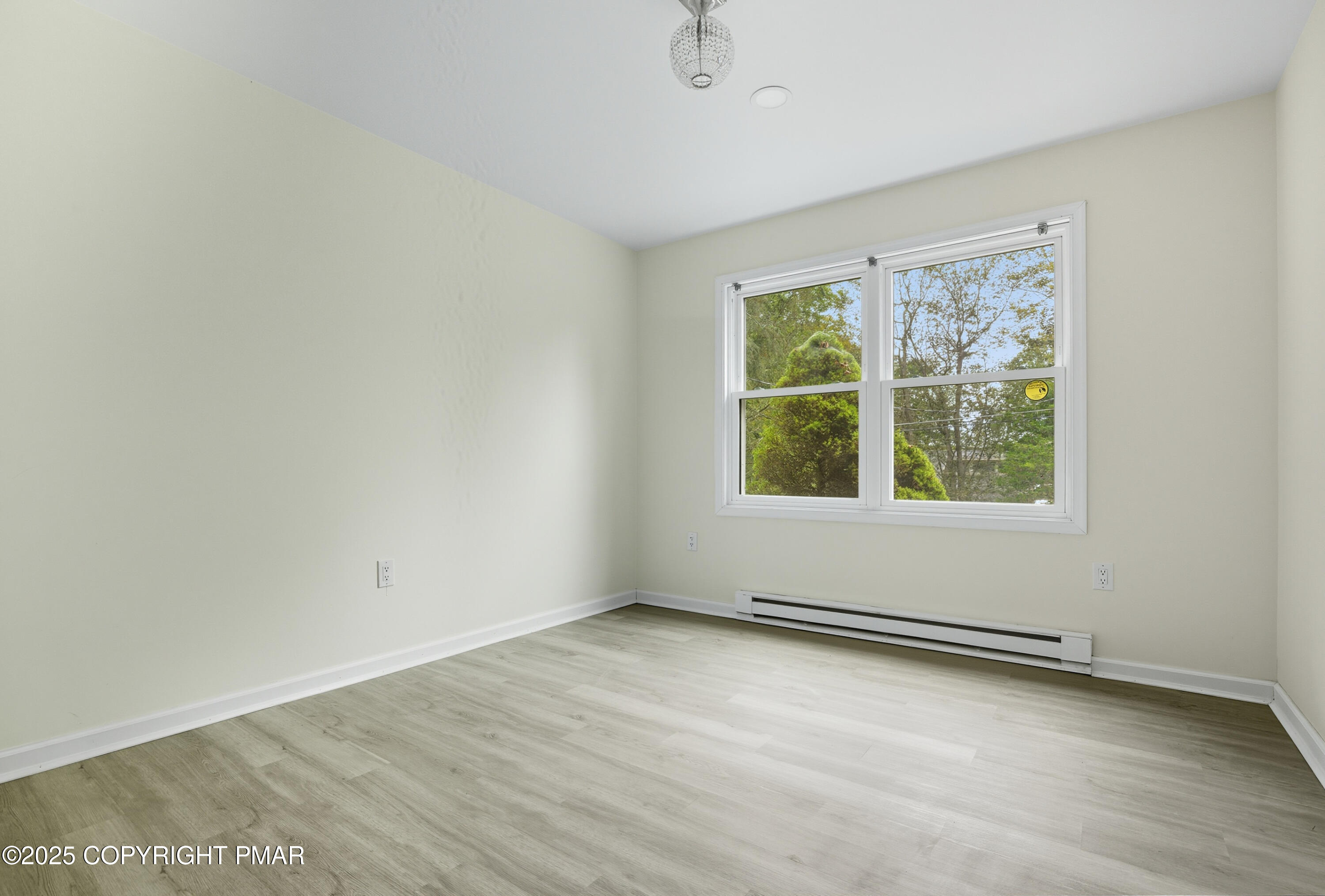 2554 Waterfront Drive Property Photo 24