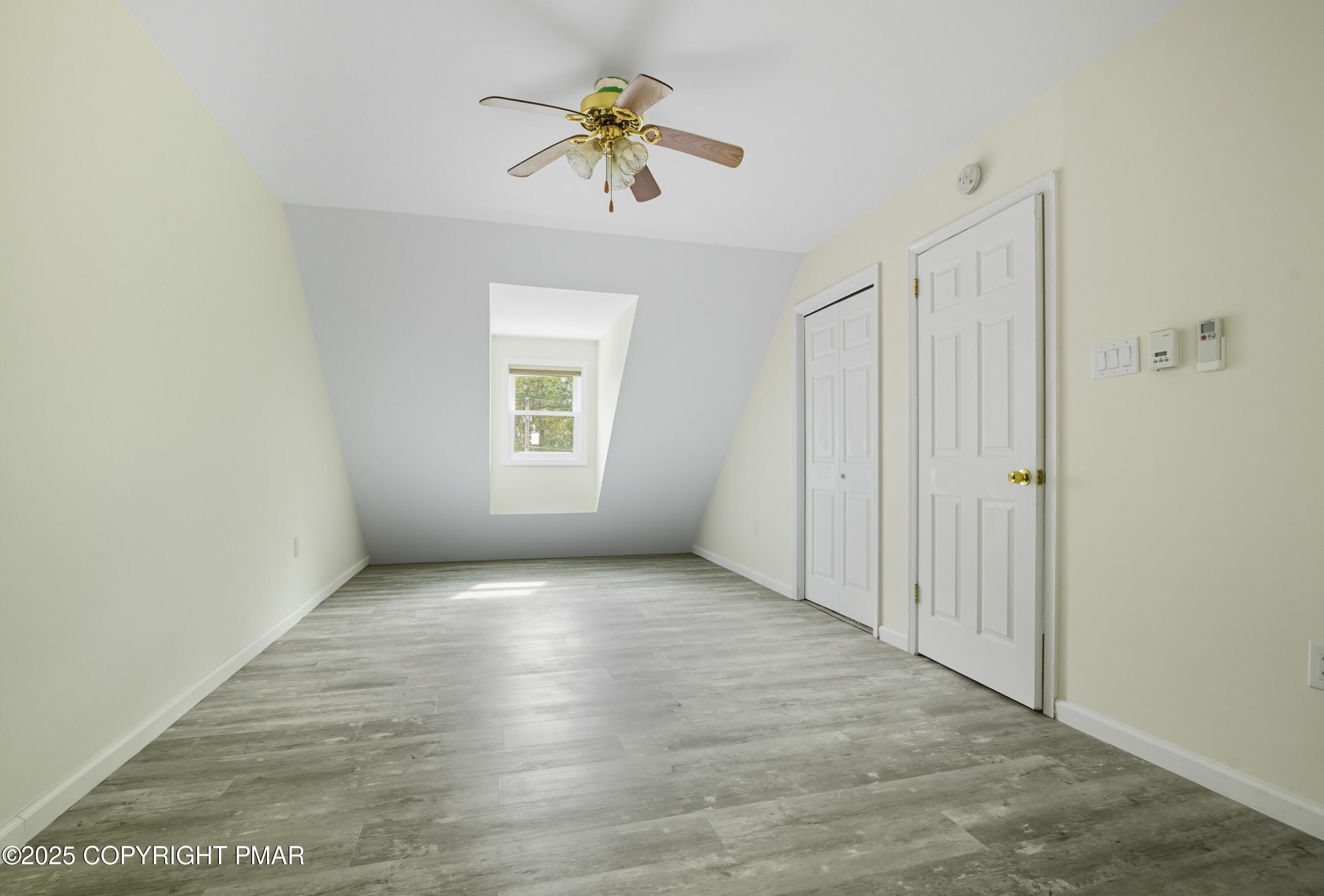 2554 Waterfront Drive Property Photo 36
