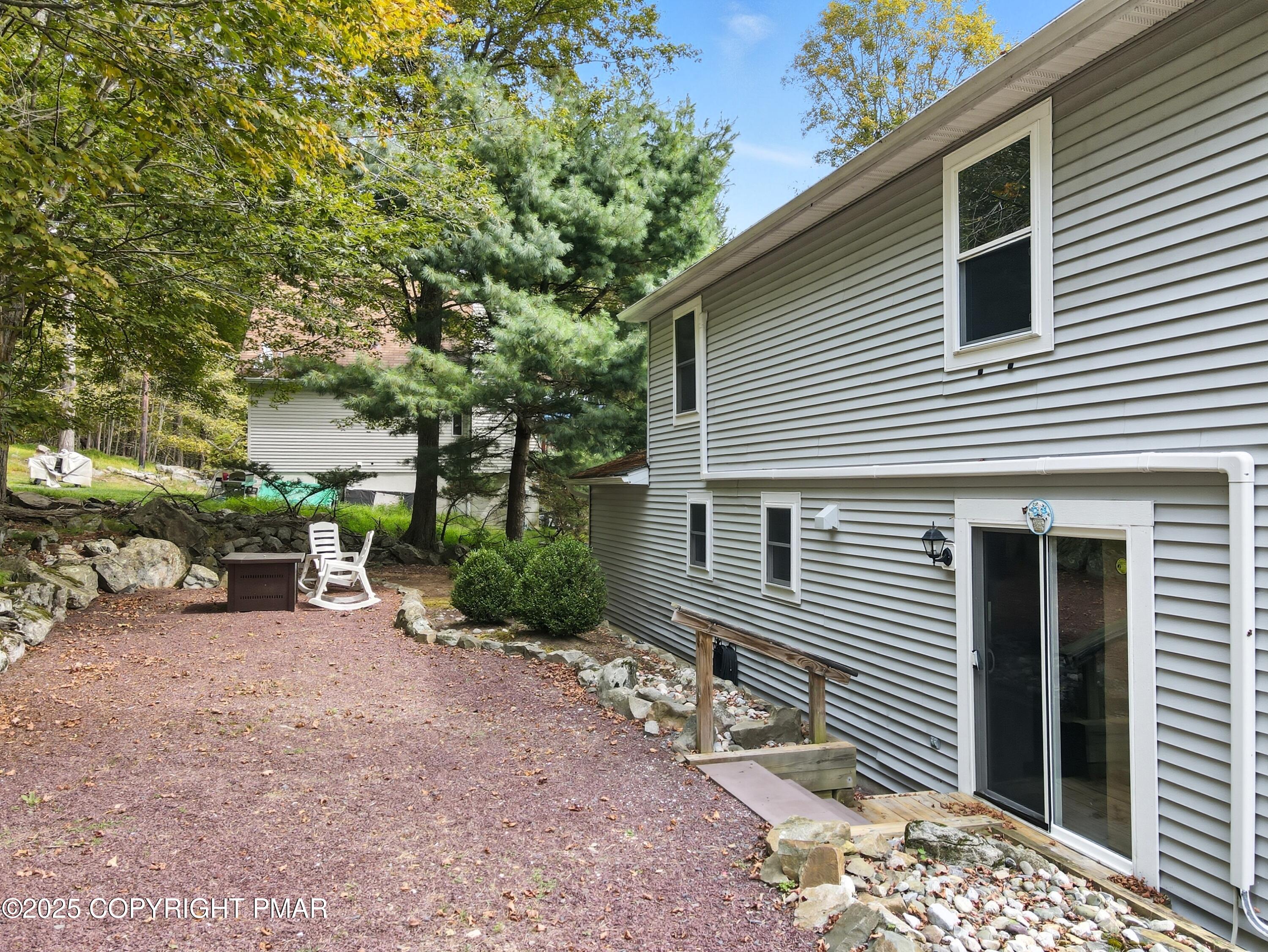 2554 Waterfront Drive Property Photo 47