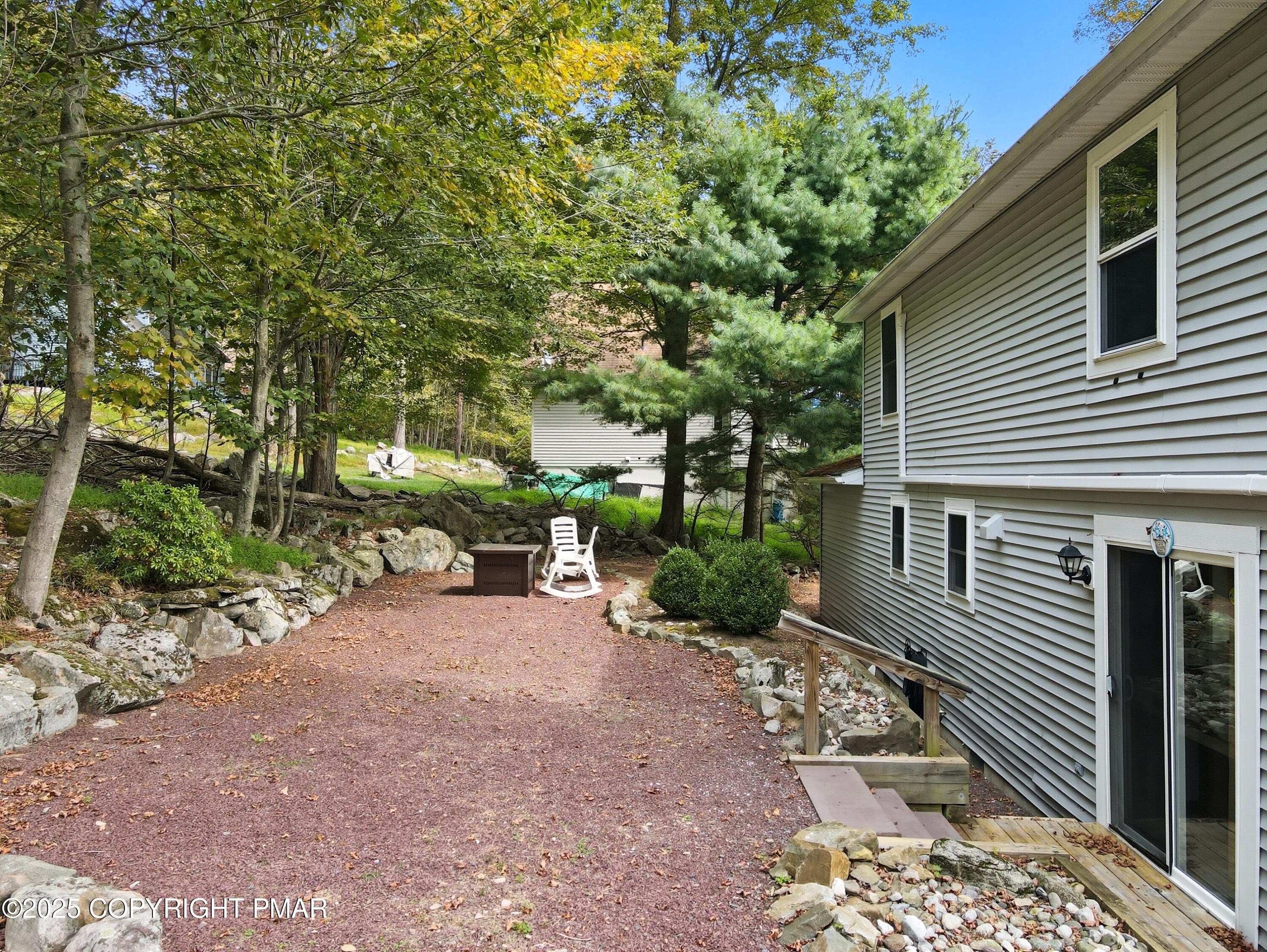 2554 Waterfront Drive Property Photo 48