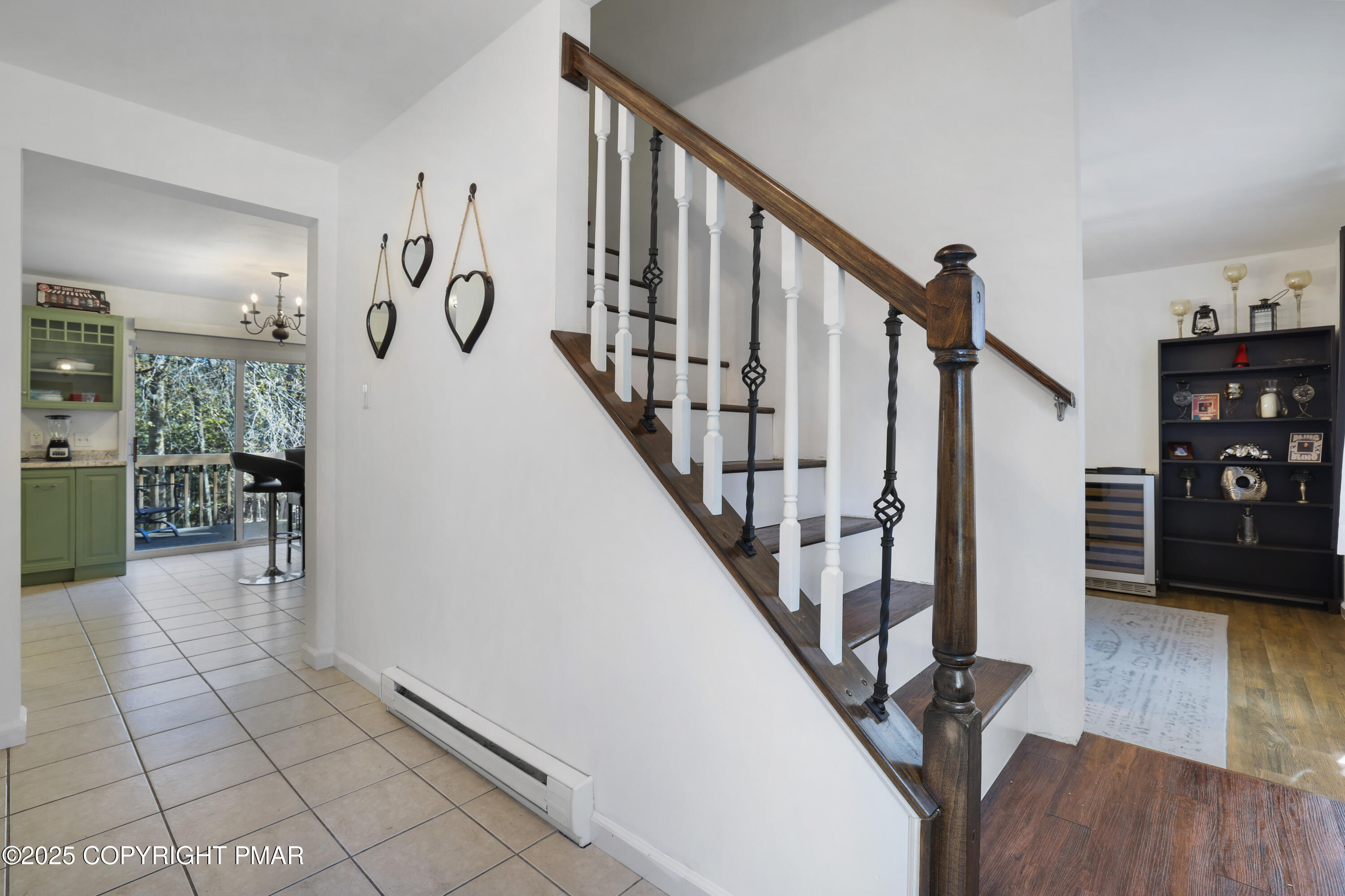 9839 Deerwood Drive Property Photo 8