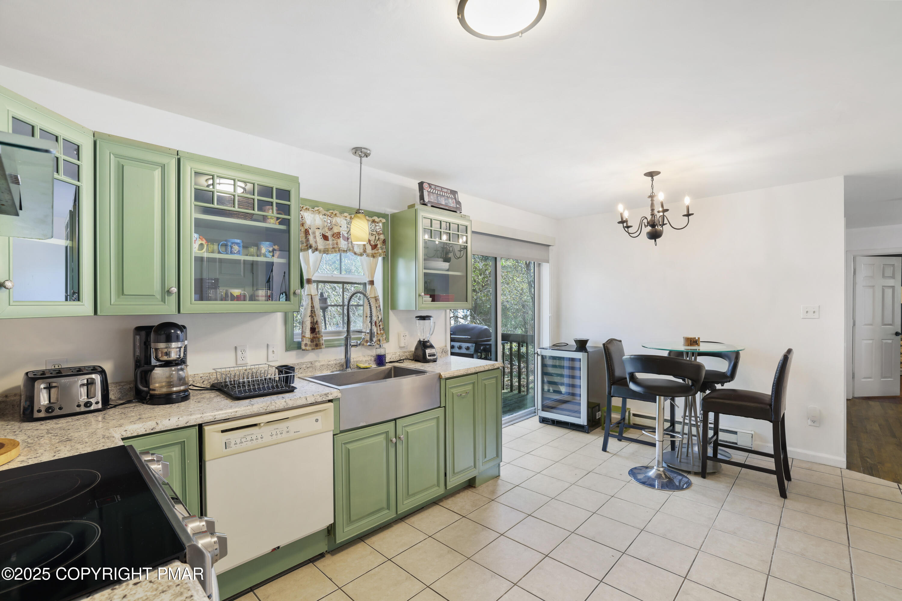 9839 Deerwood Drive Property Photo 13