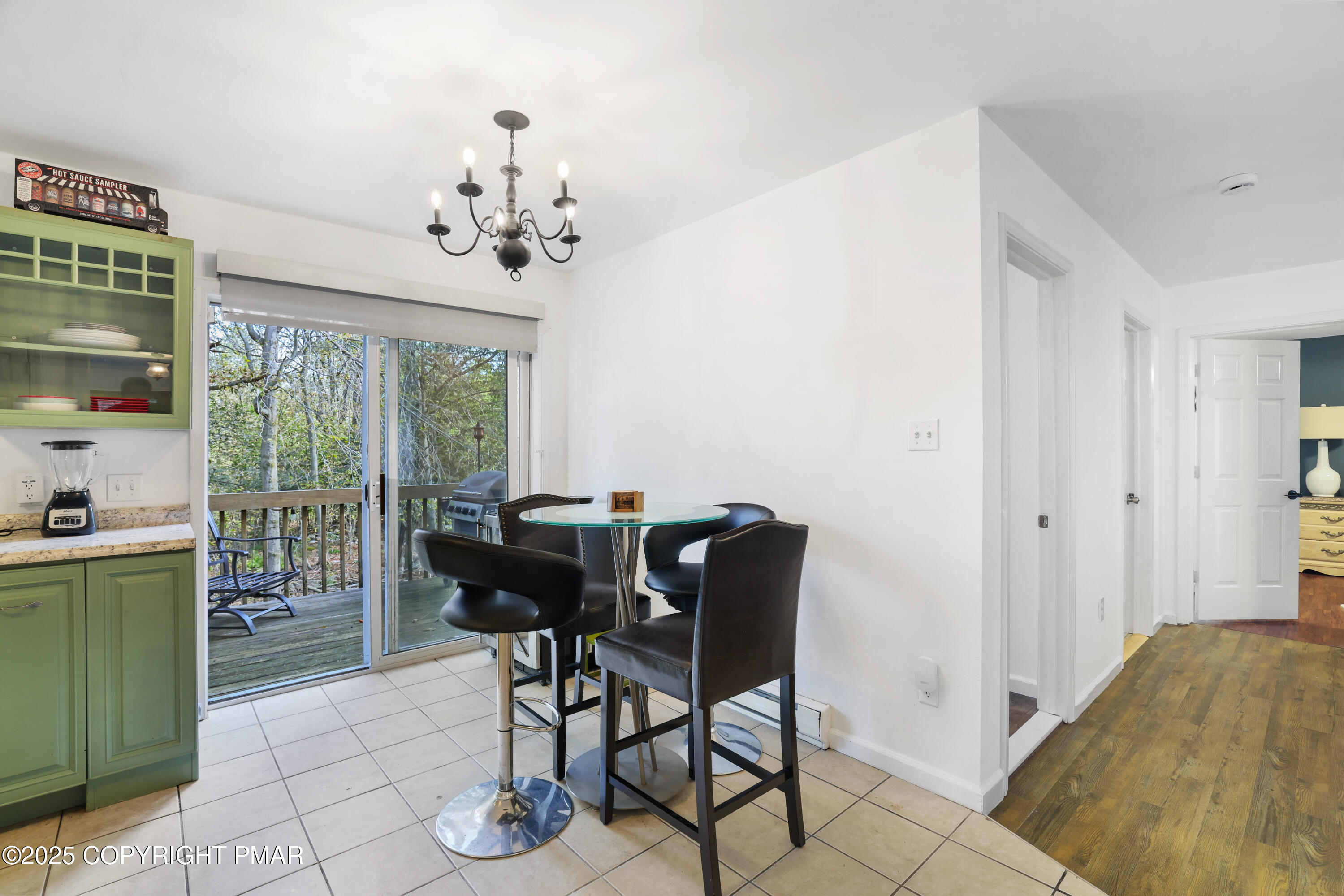 9839 Deerwood Drive Property Photo 18