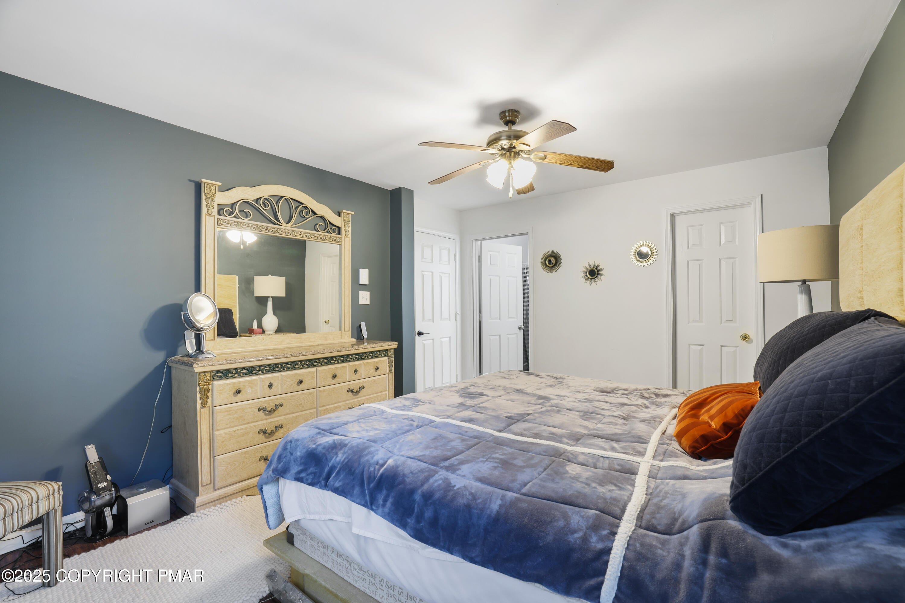 9839 Deerwood Drive Property Photo 27