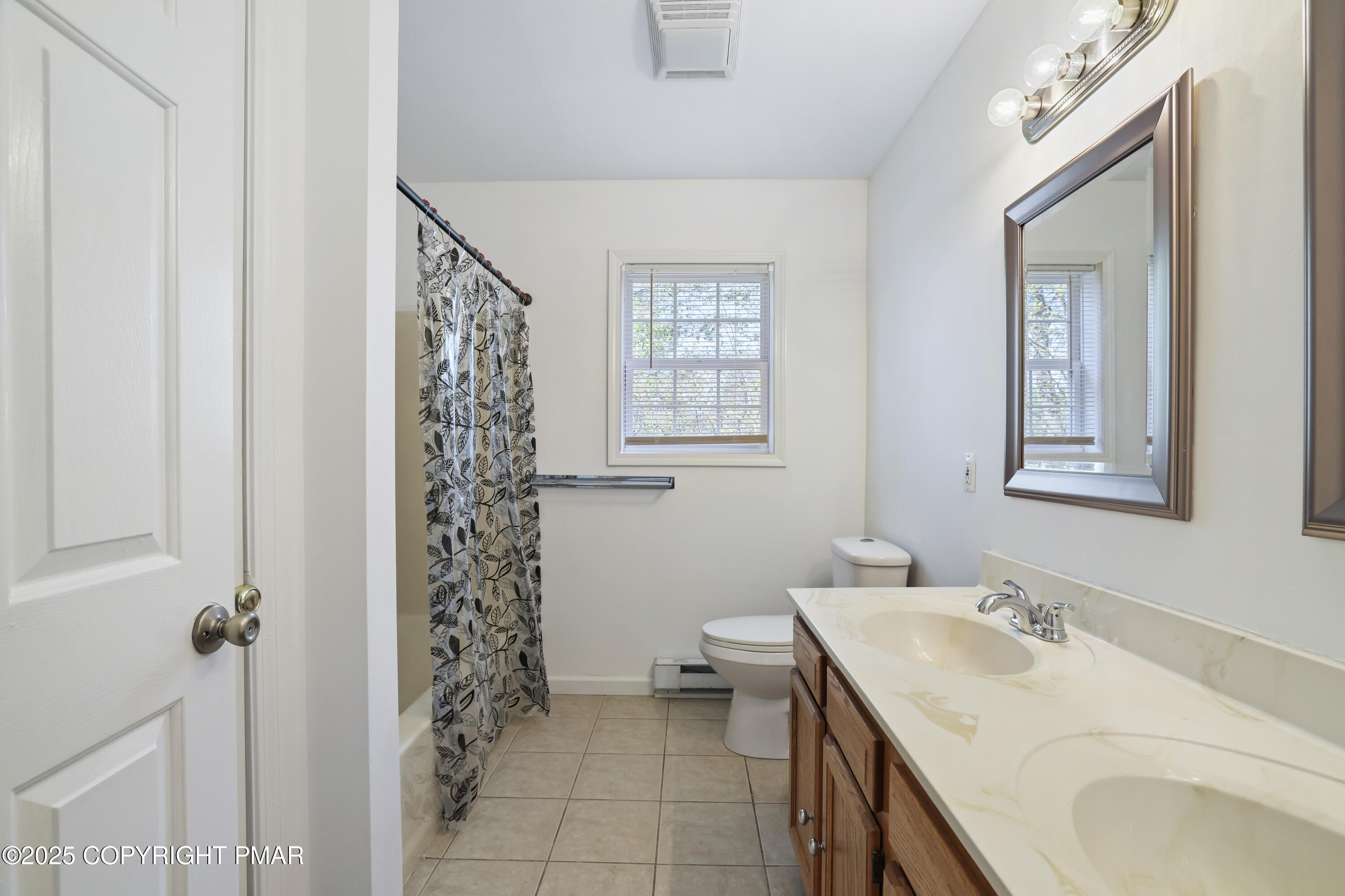 9839 Deerwood Drive Property Photo 36