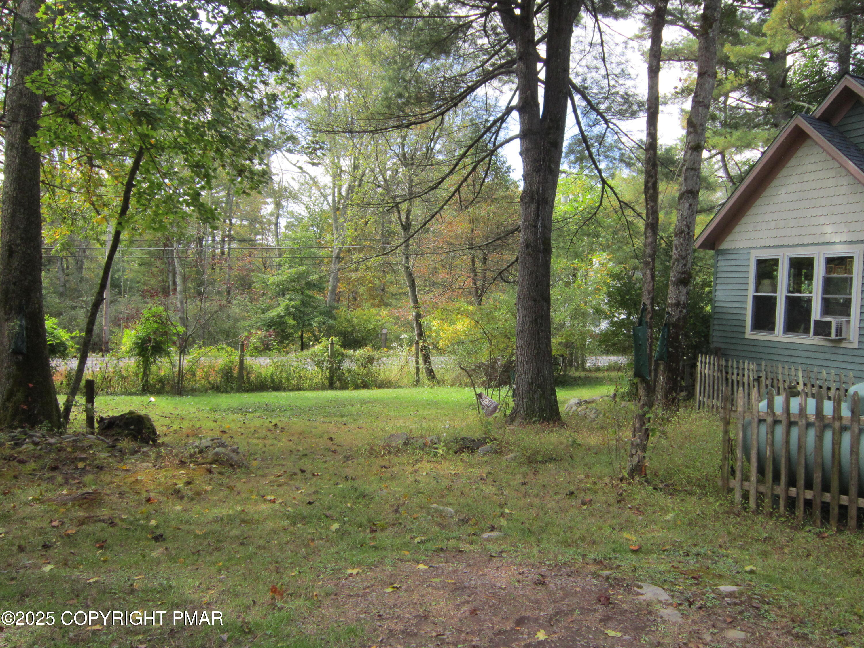 642 Tulip Tree Lane Property Photo 38