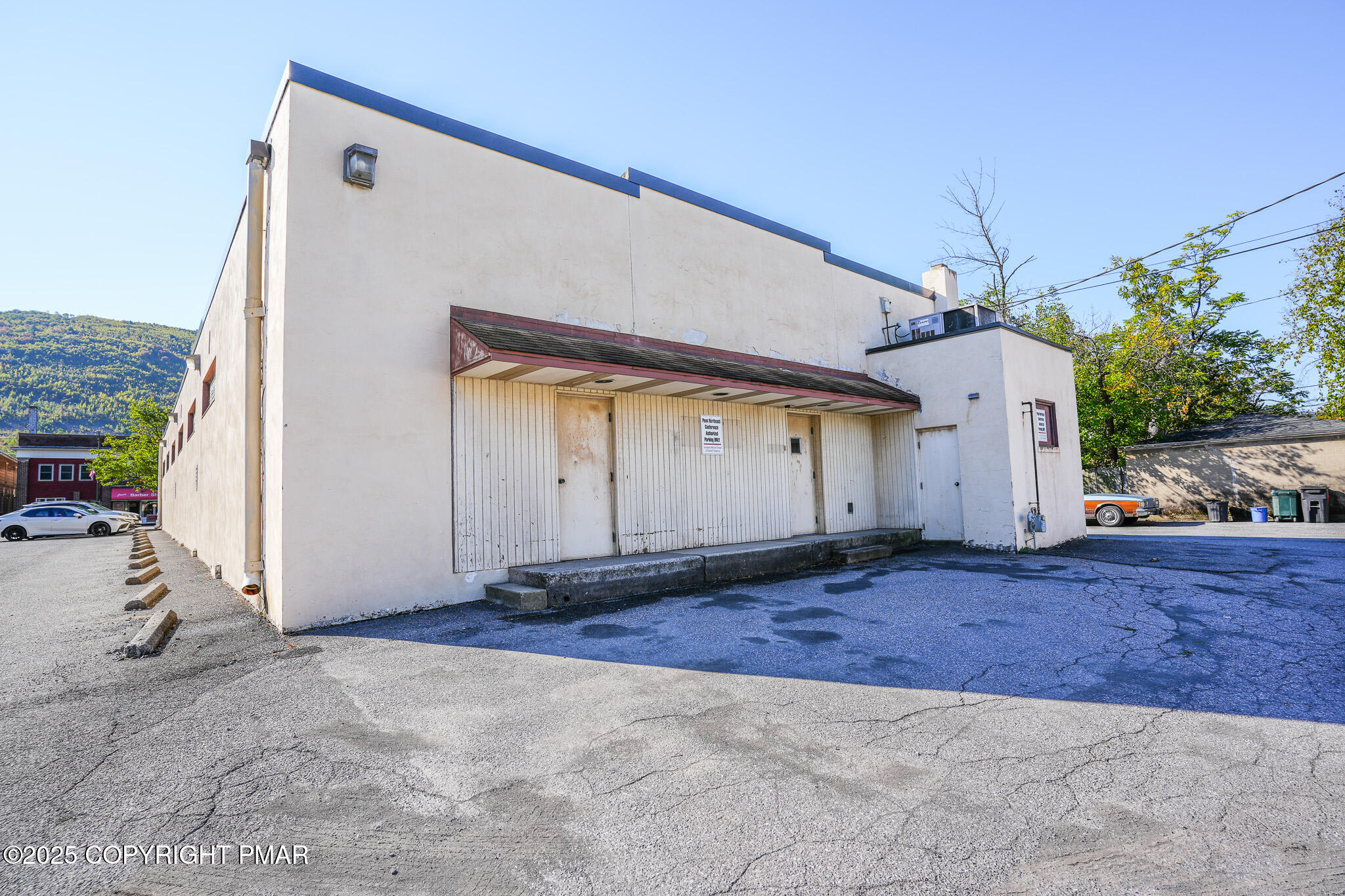 431 Delaware Avenue Property Photo 7