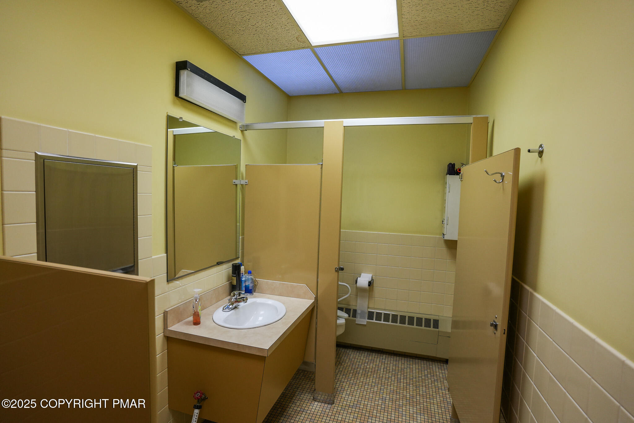 431 Delaware Avenue Property Photo 20