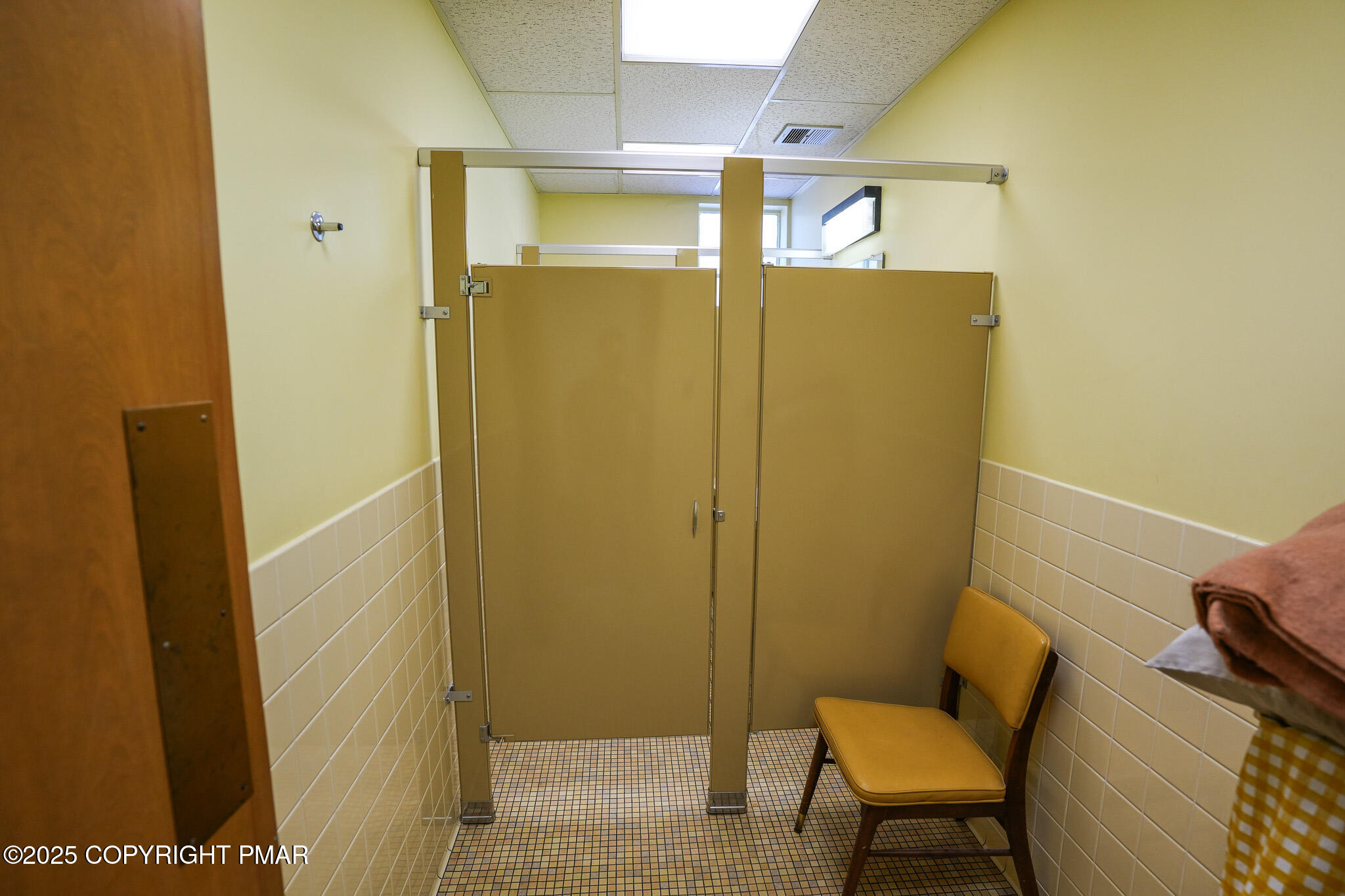 431 Delaware Avenue Property Photo 41