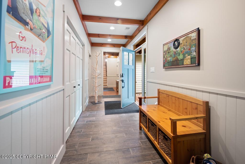 106 Waygood Way Property Photo 5