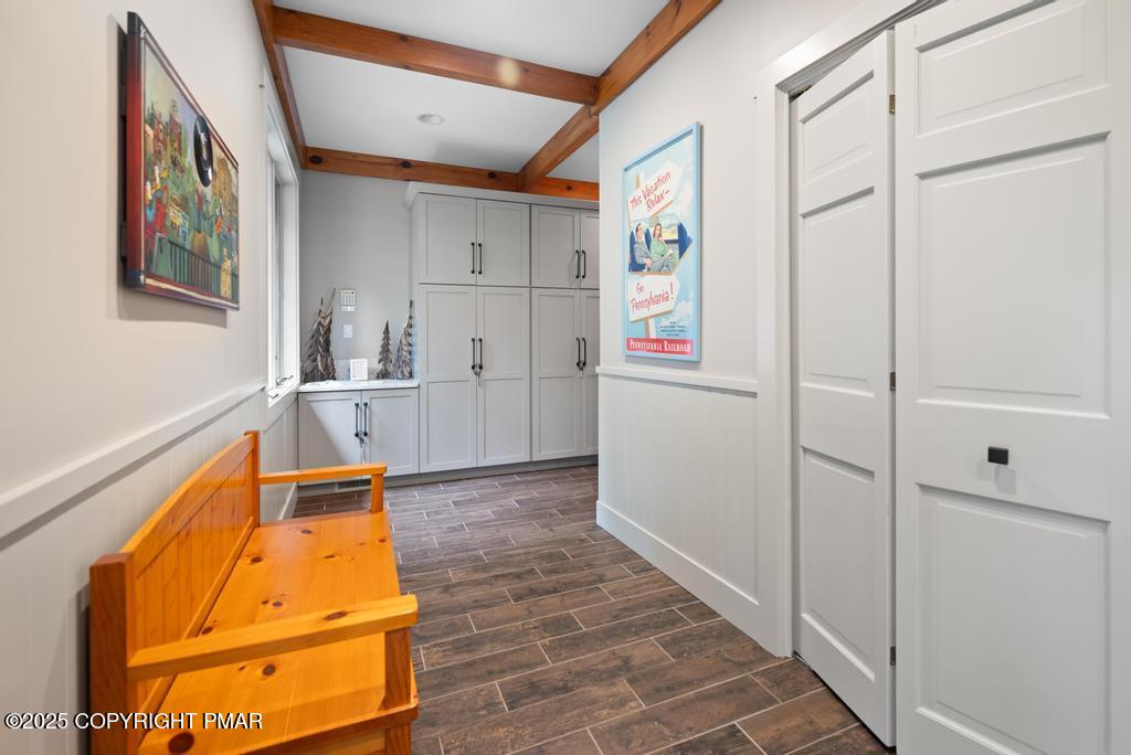 106 Waygood Way Property Photo 6