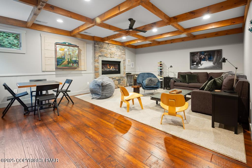 106 Waygood Way Property Photo 33