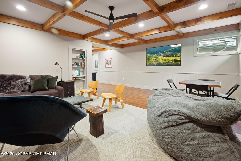 106 Waygood Way Property Photo 34