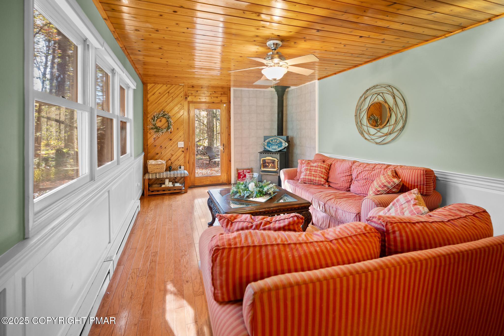 165 Sweet Briar Road Property Photo 8