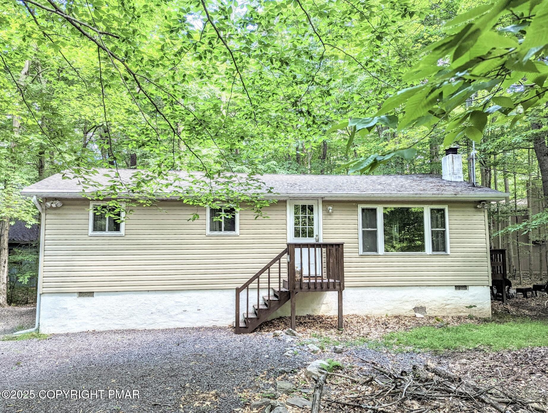 5345 Conoquenissing Drive Property Photo 1