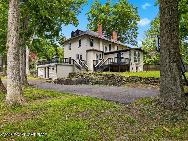128 S Green Street Property Photo 3