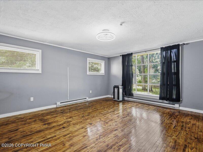 128 S Green Street Property Photo 13