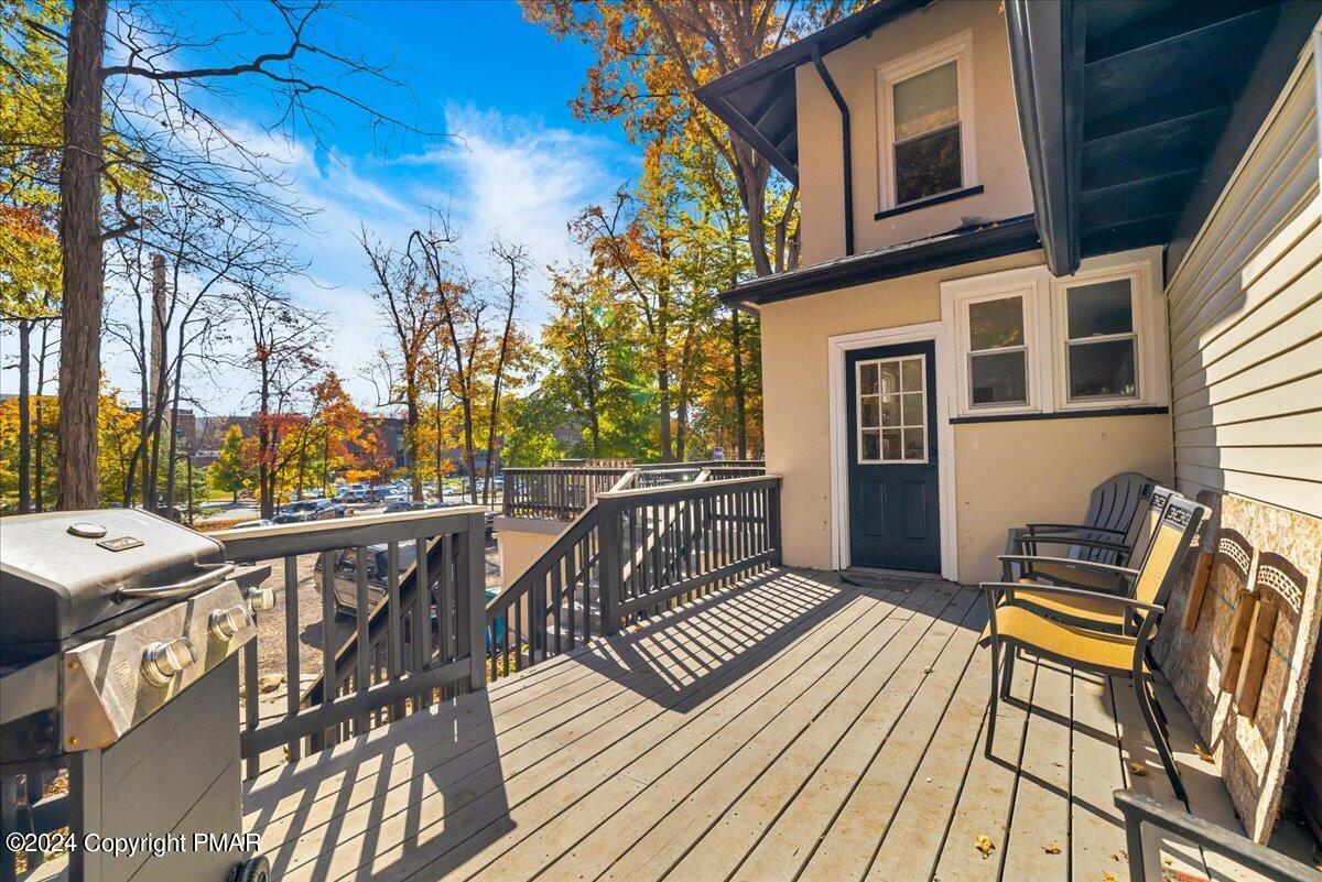 128 S Green Street Property Photo 50