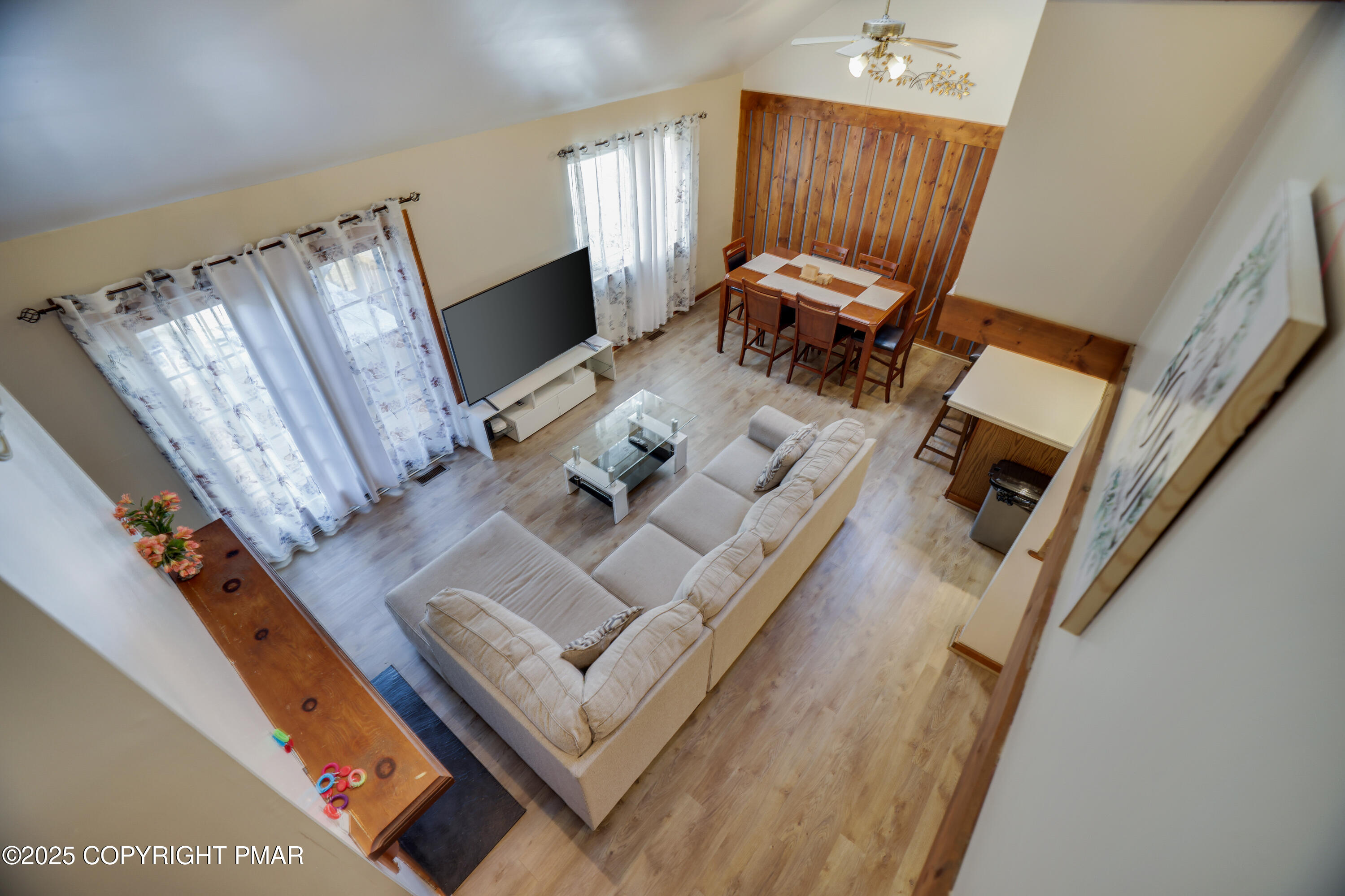 3336 Windermere Drive Property Photo 8