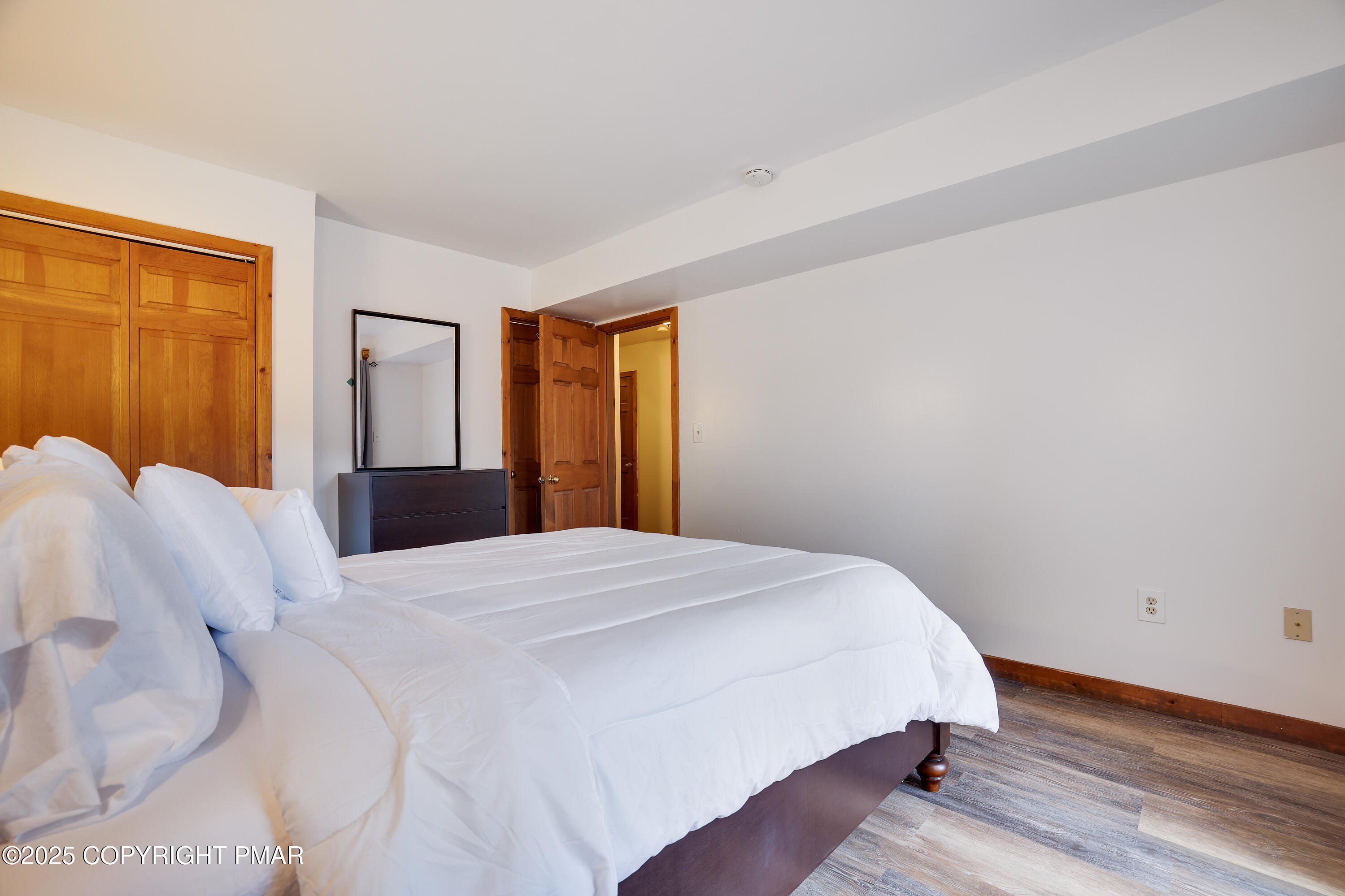 3336 Windermere Drive Property Photo 10