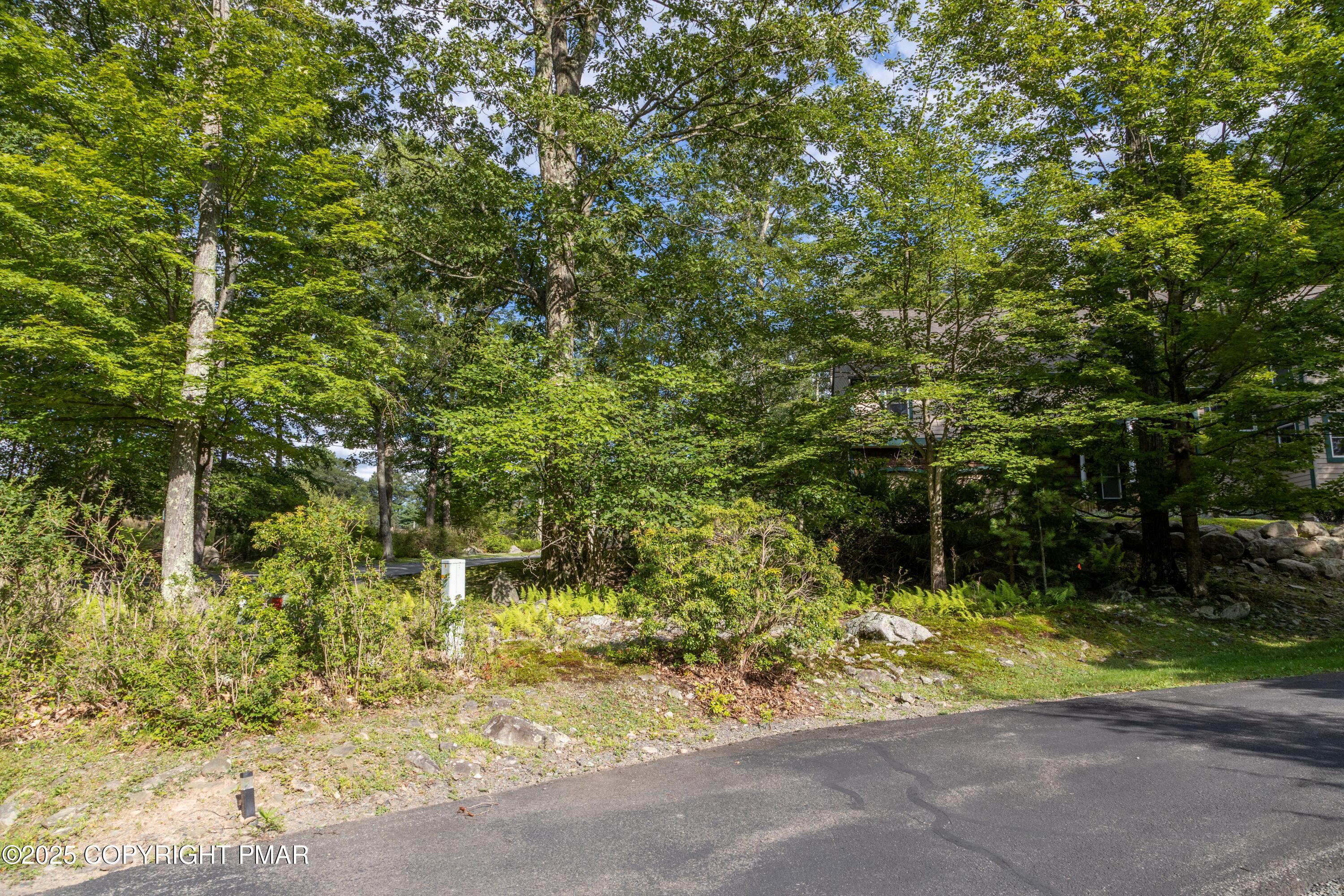 Creekside Road Property Photo 2