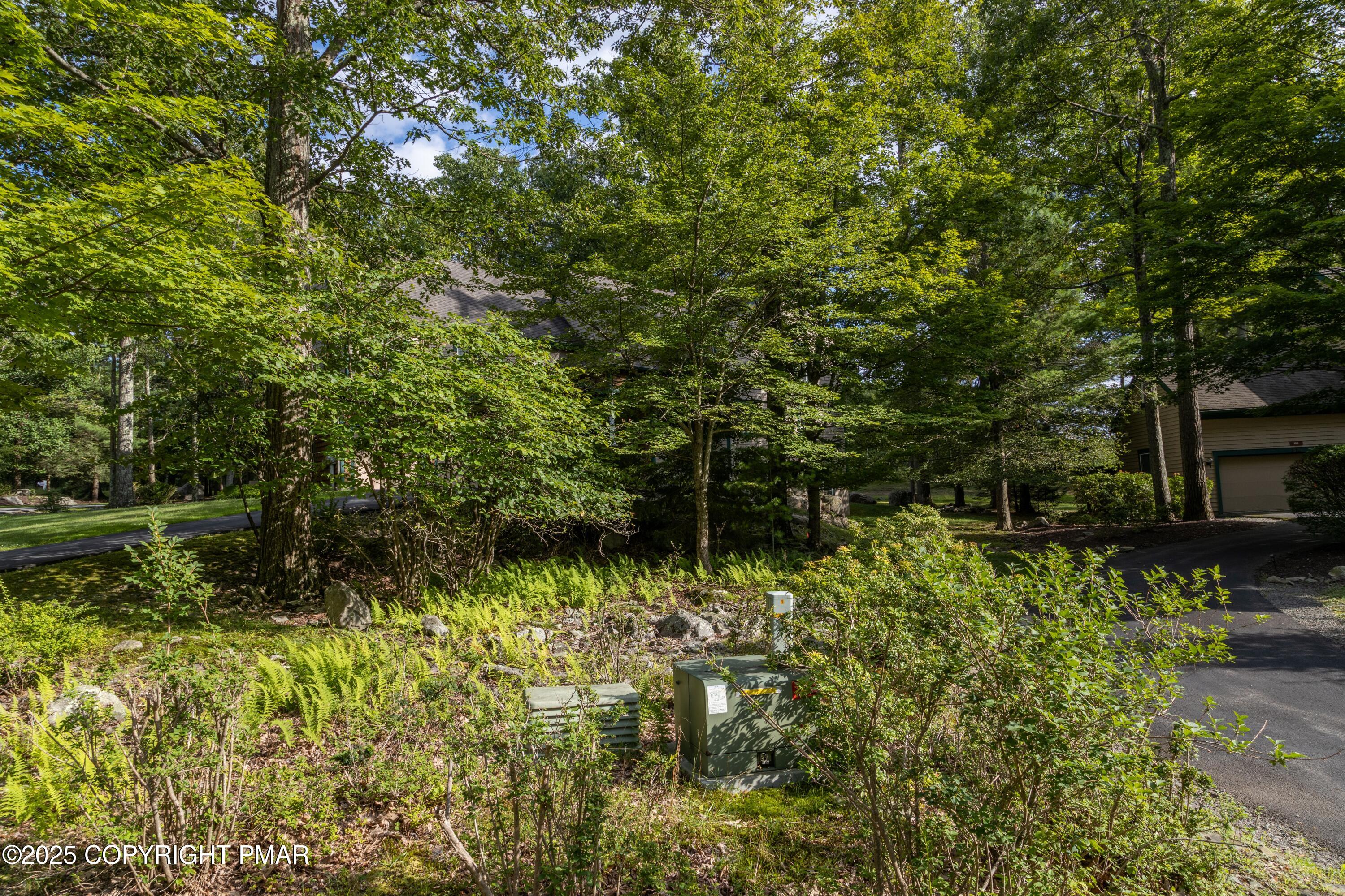 Creekside Road Property Photo 3