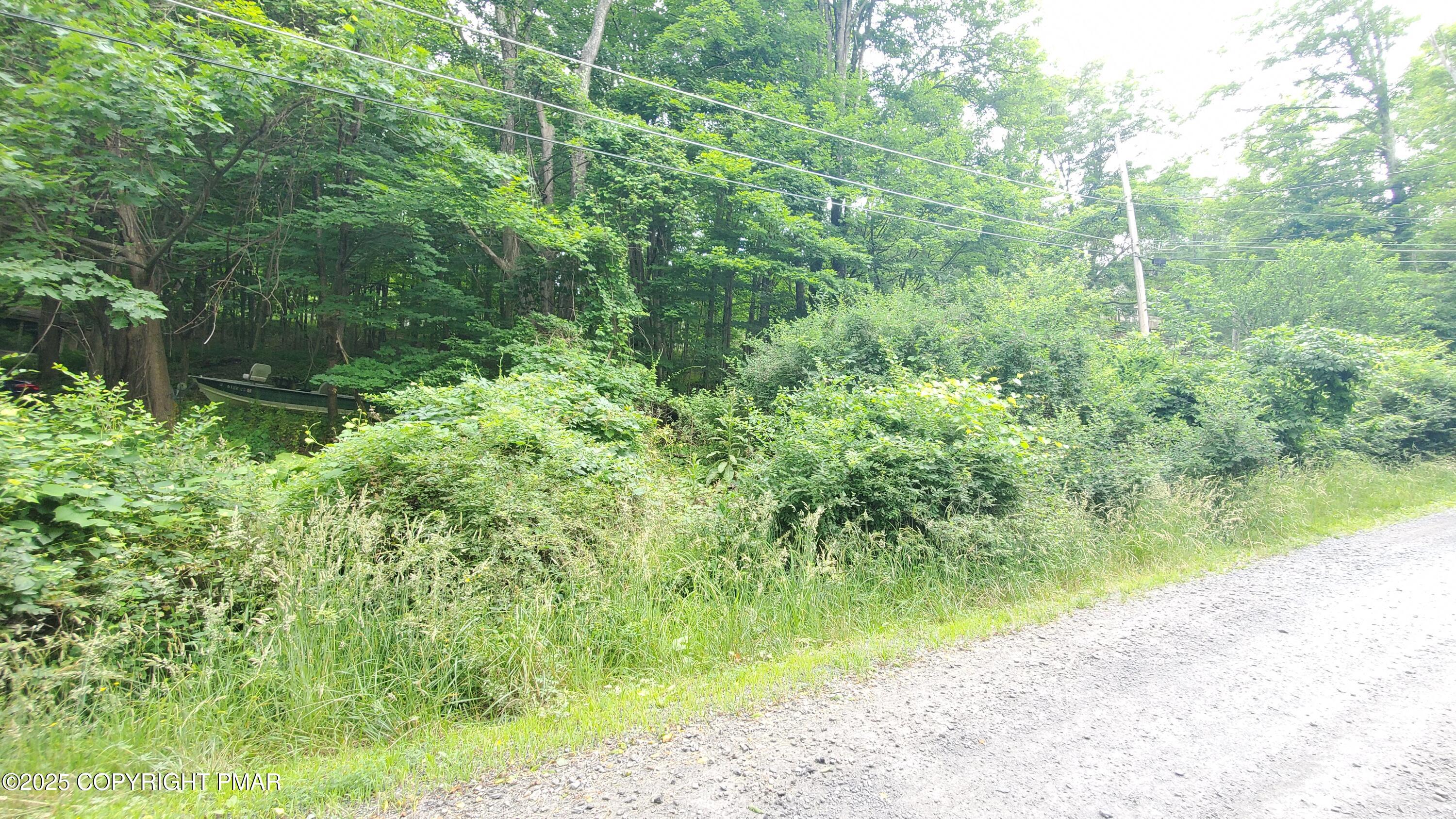 180 Stony Hollow Circle Property Photo 4