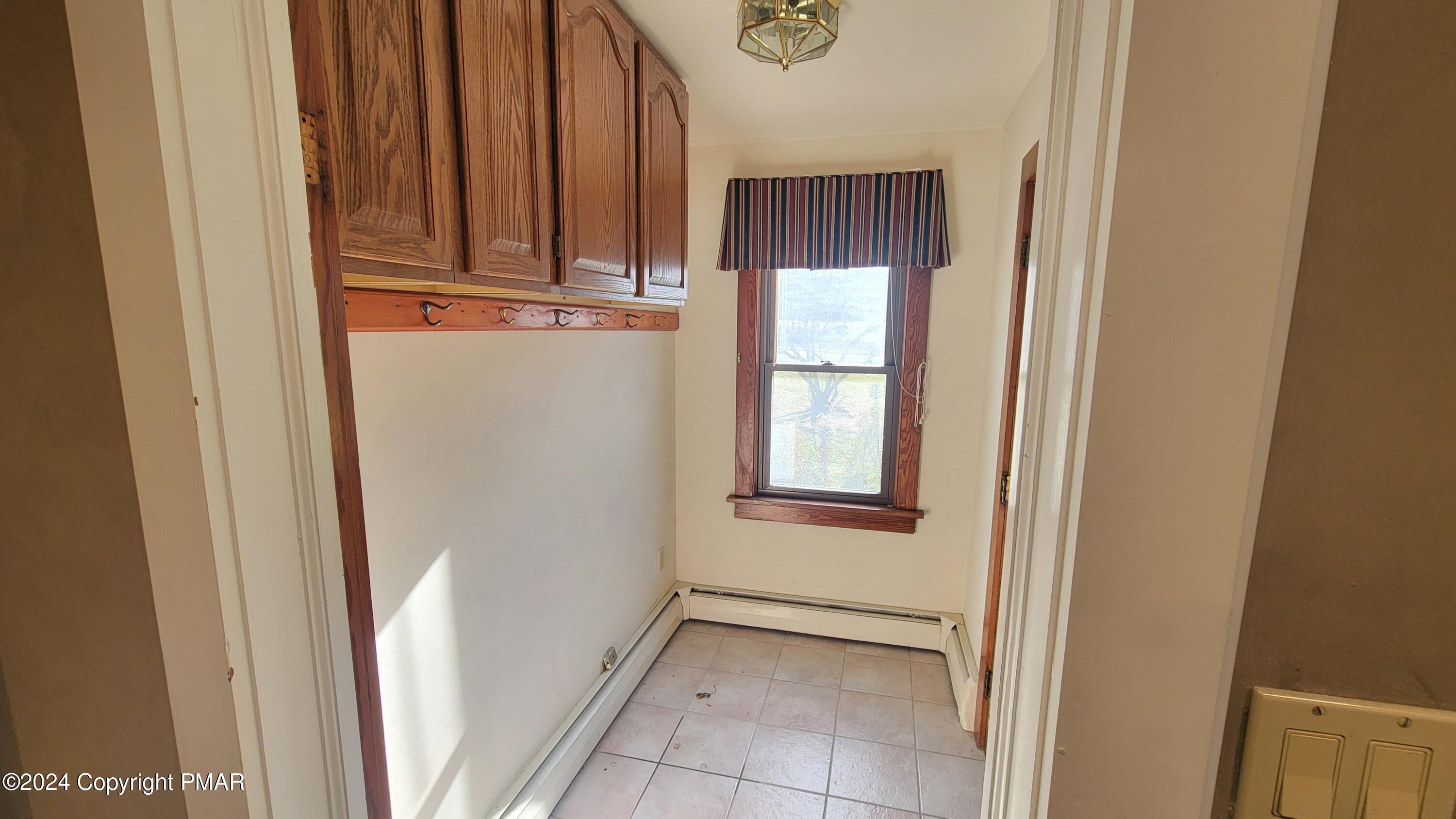 2275 Milford Road Property Photo 19